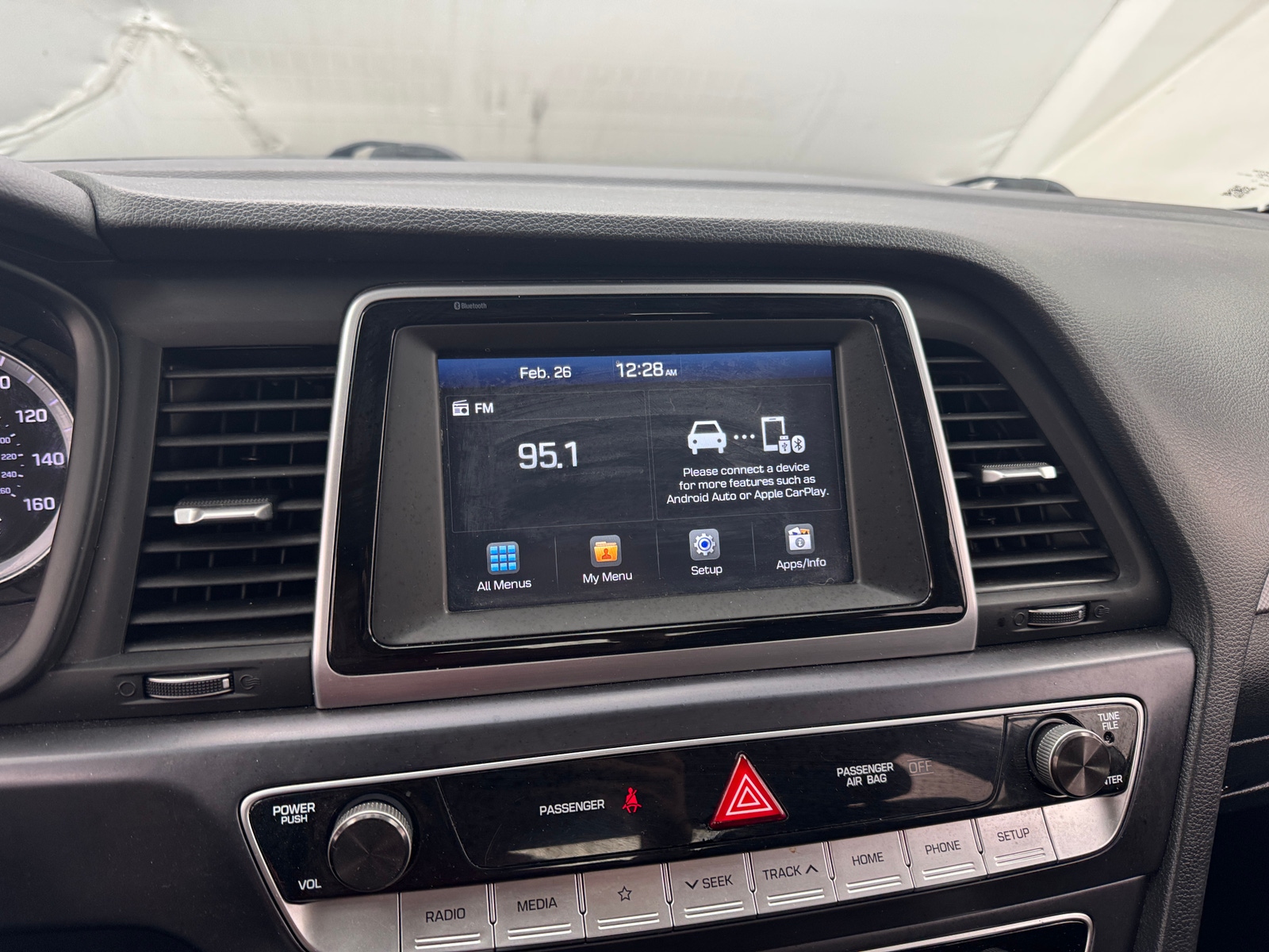 Thumbnail: 2019 Hyundai Sonata - 4