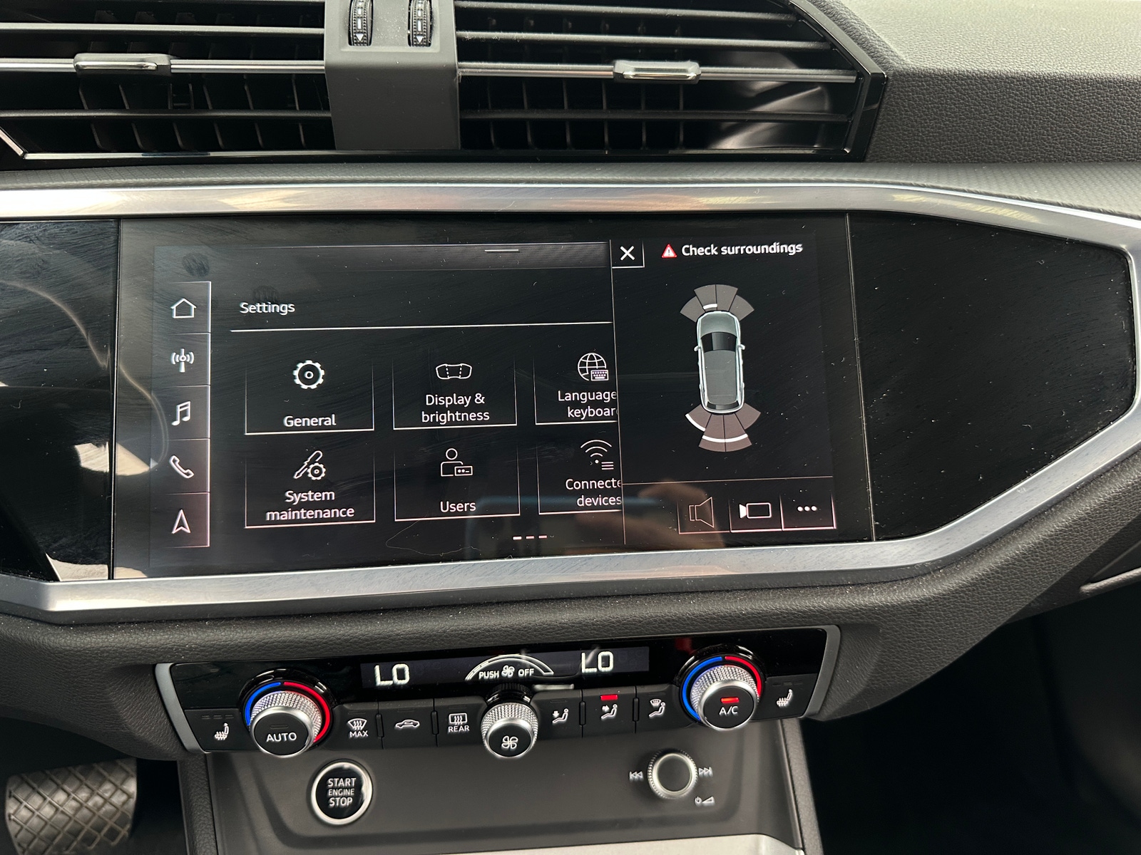 Thumbnail: 2022 Audi Q3 - 3