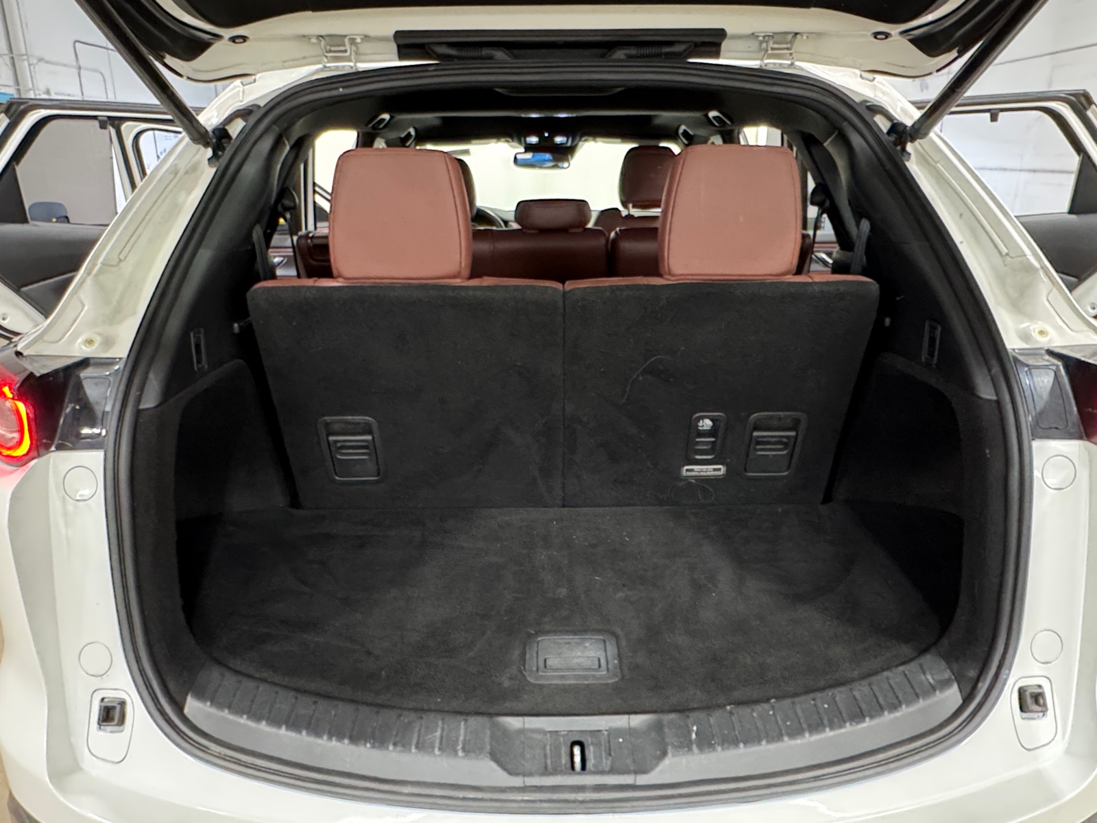 Thumbnail: 2017 Mazda CX-9 - 6