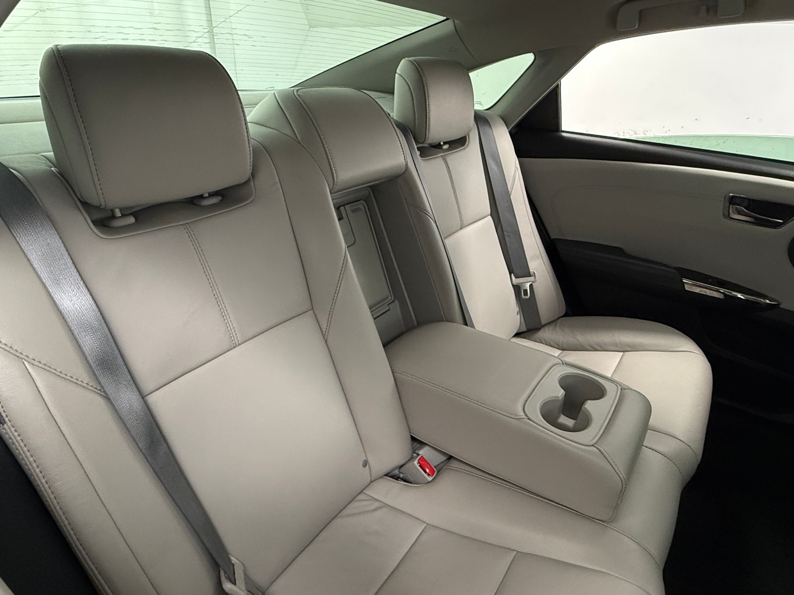 Thumbnail: 2018 Toyota Avalon - 5