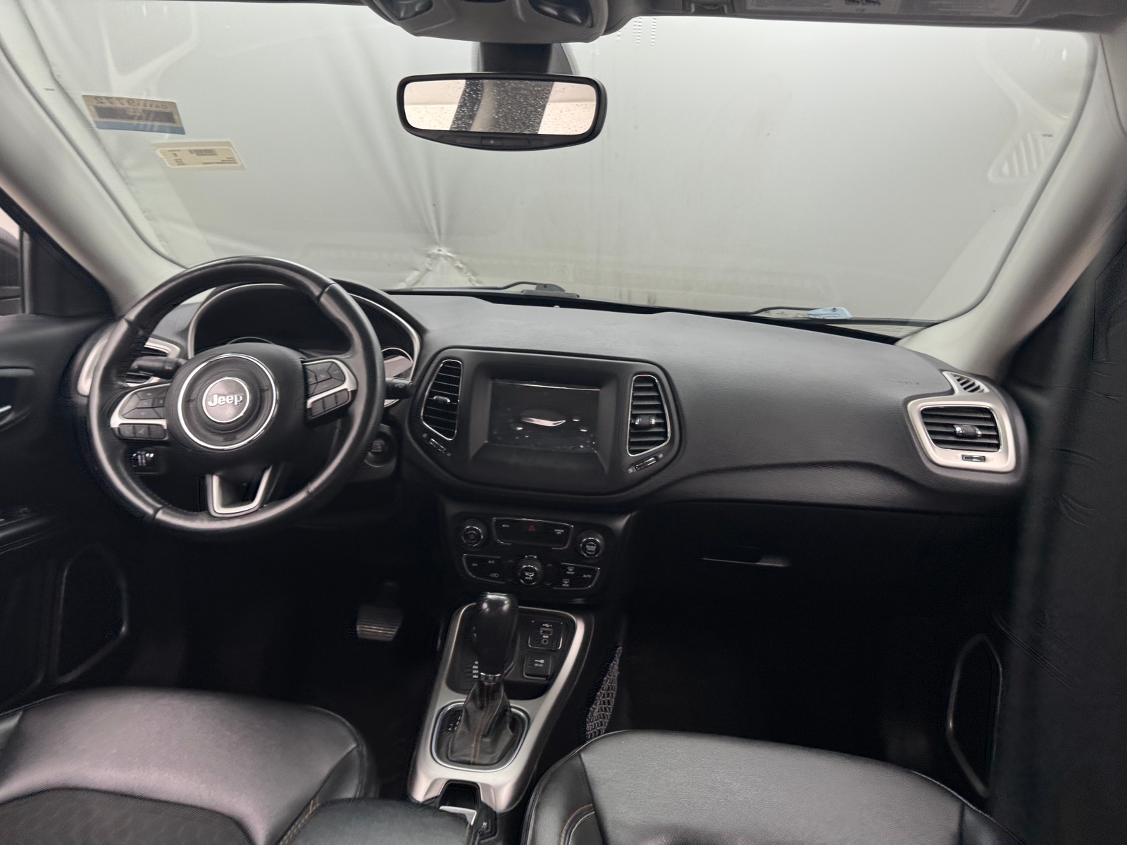 Thumbnail: 2019 Jeep Compass - 3