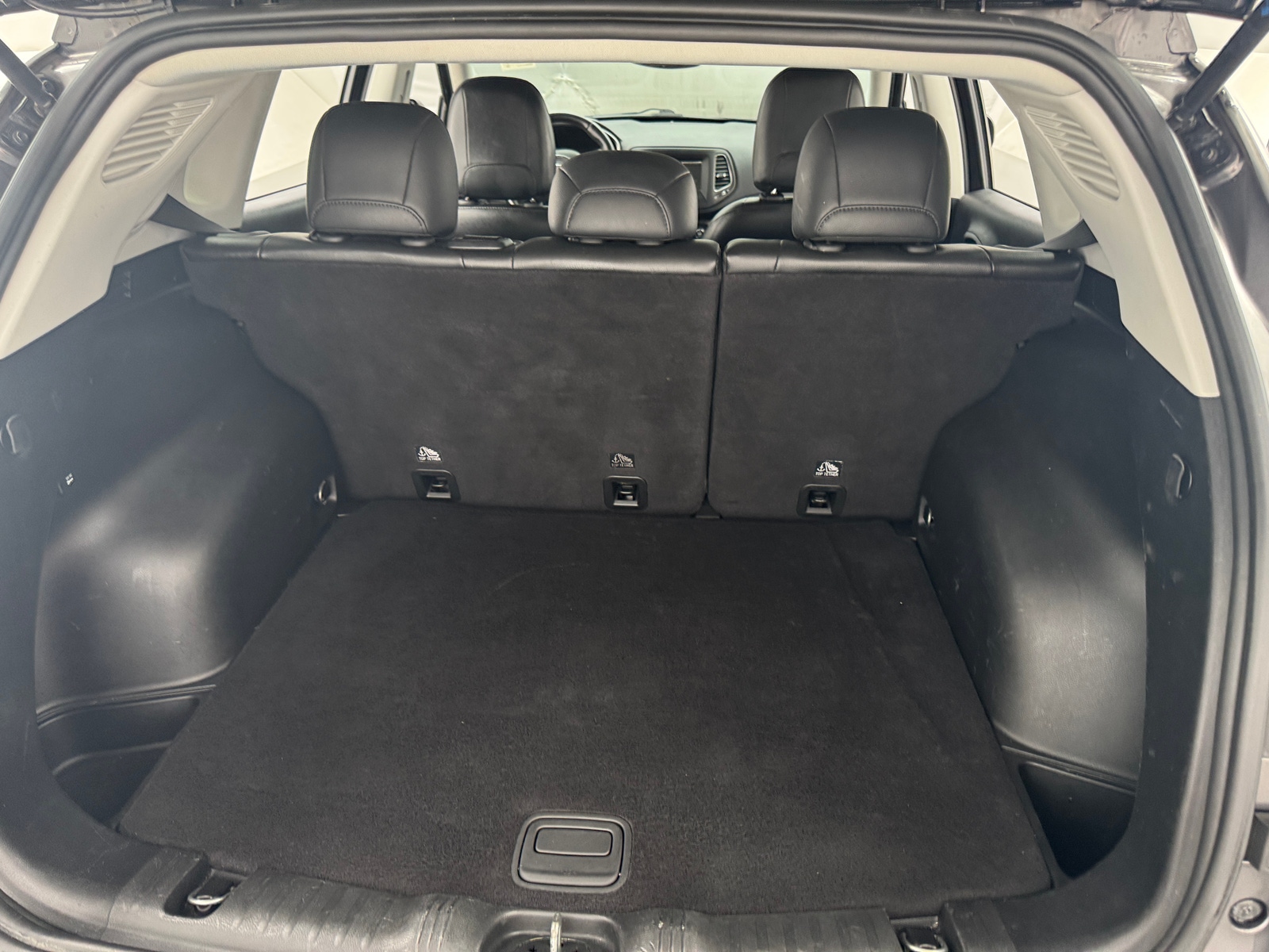 Thumbnail: 2019 Jeep Compass - 7