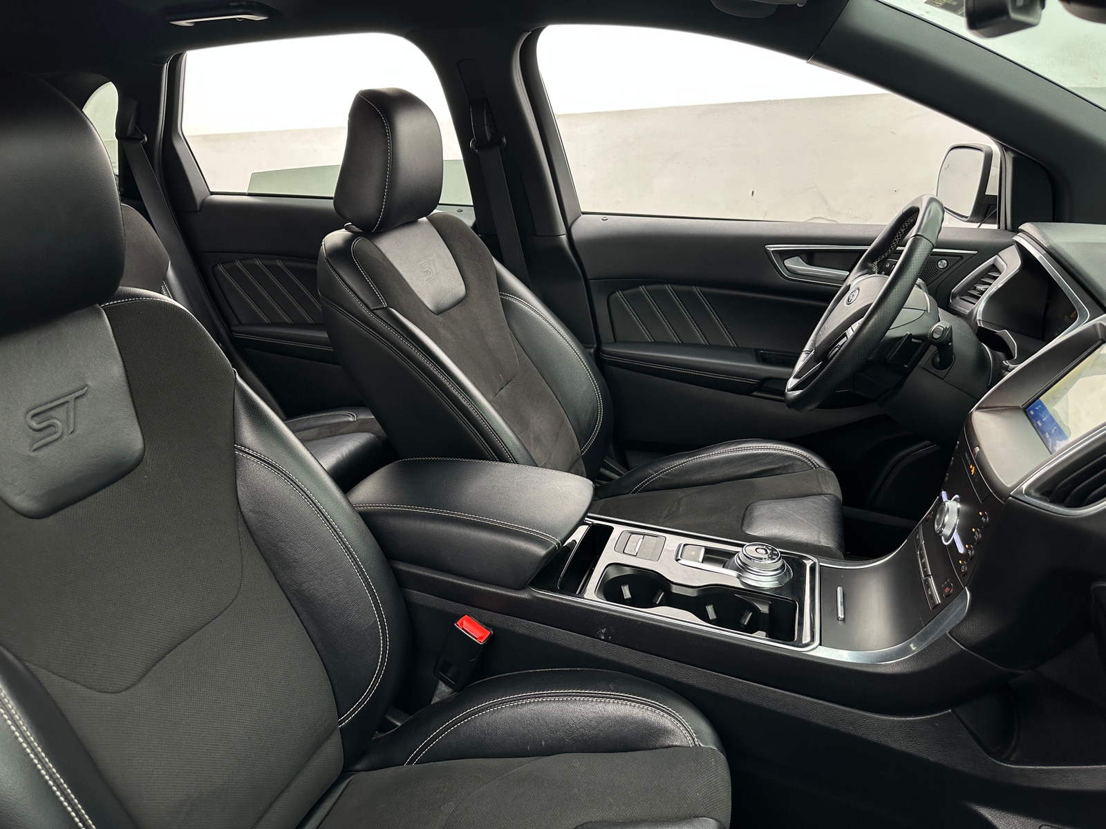 Thumbnail: 2020 Ford Edge - 2