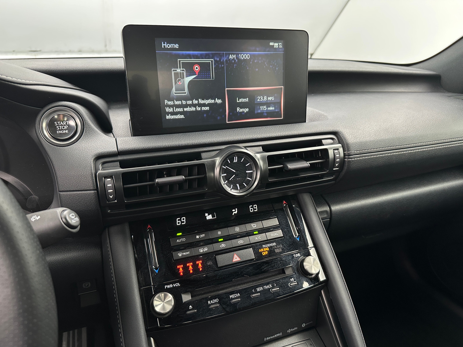 Thumbnail: 2025 Lexus IS - 3