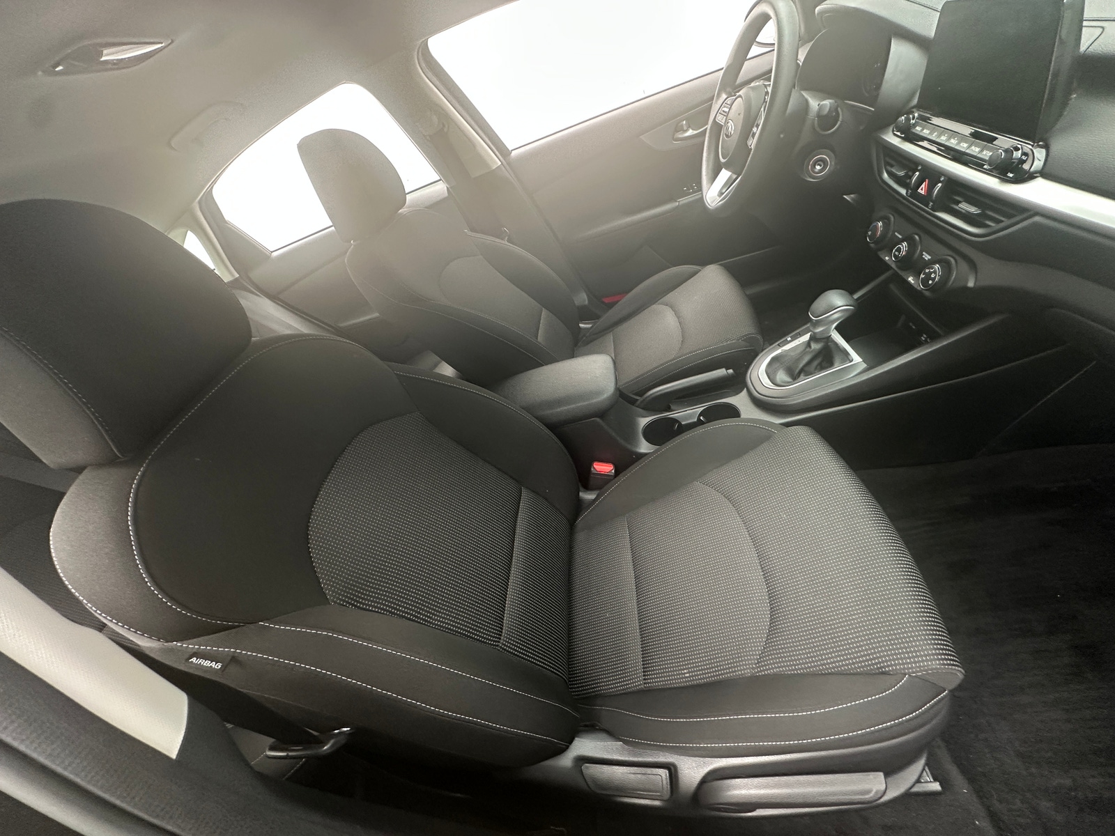 Thumbnail: 2021 Kia Forte - 2