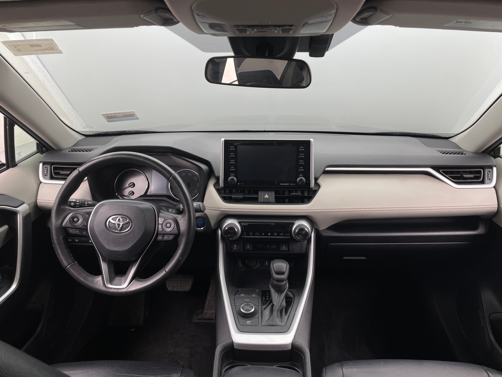 Thumbnail: 2021 Toyota RAV4 - 3