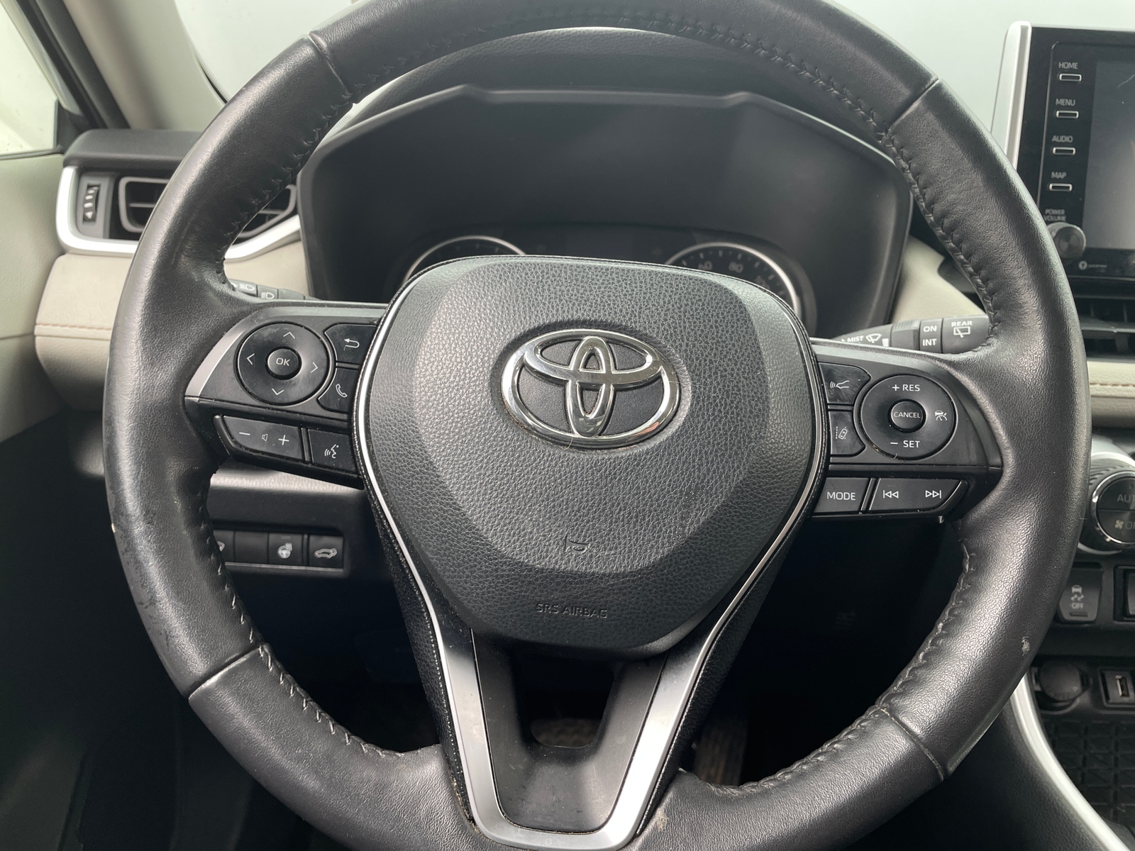 Thumbnail: 2021 Toyota RAV4 - 5