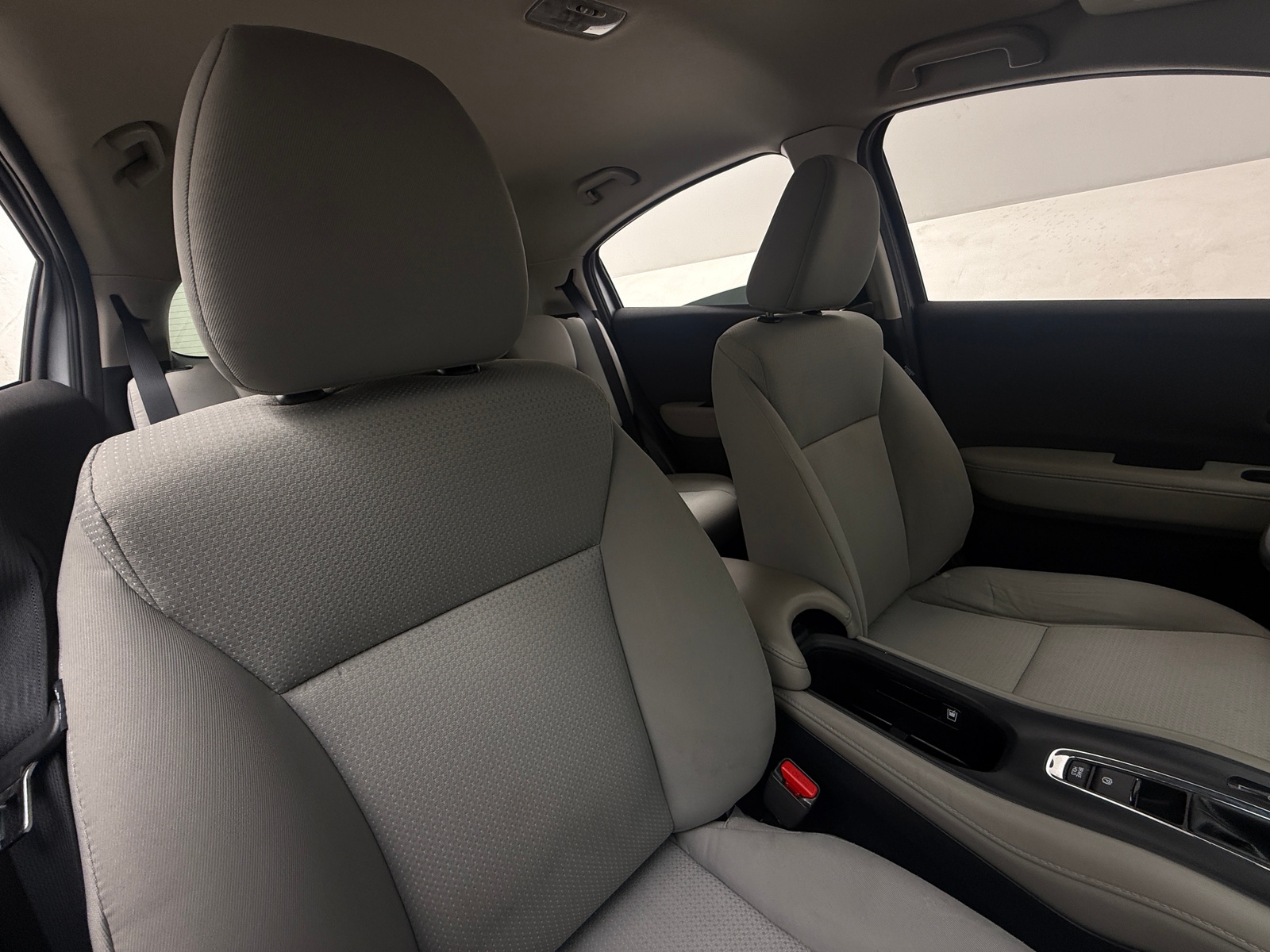 Thumbnail: 2019 Honda HR-V - 2