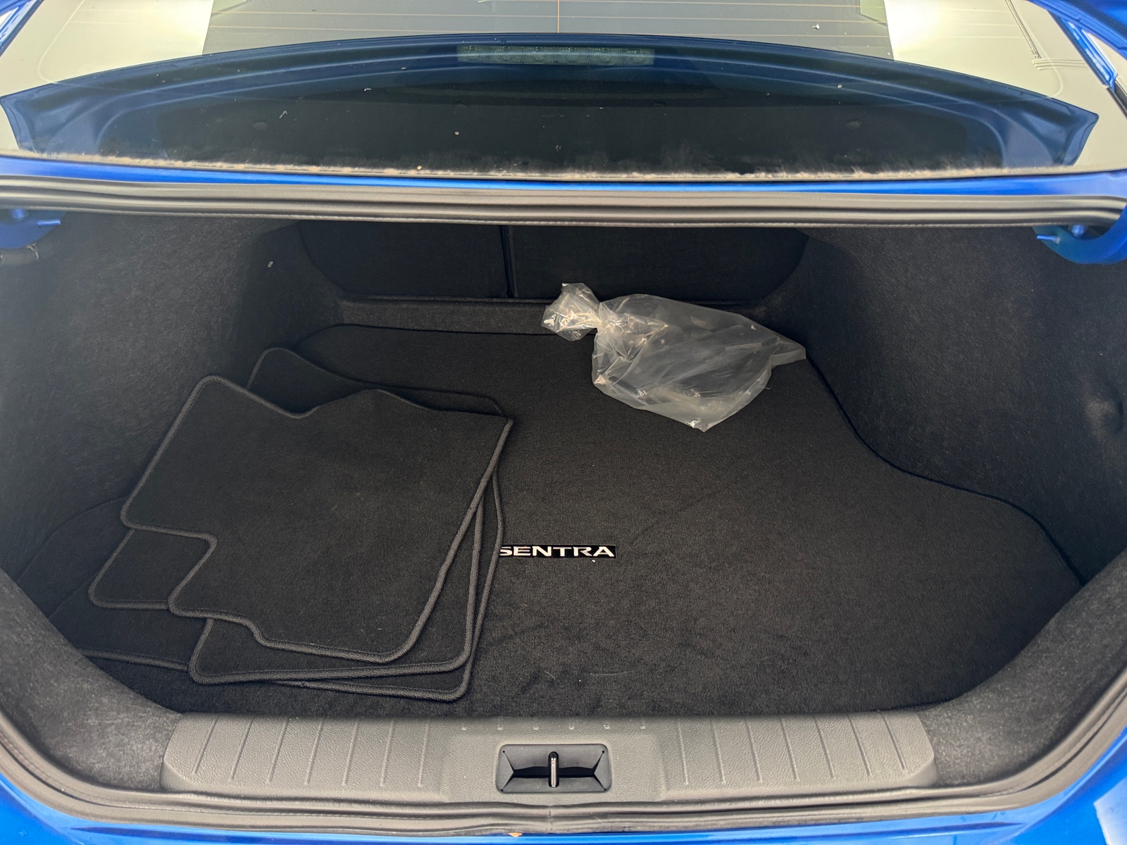 Thumbnail: 2025 Nissan Sentra - 7