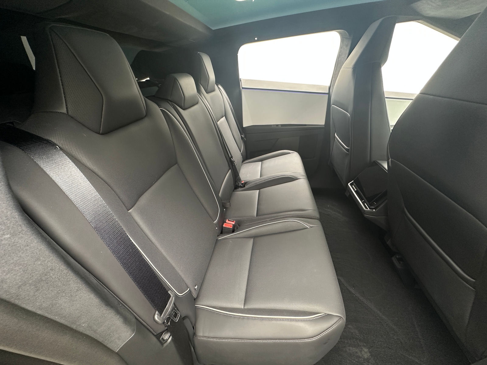 Thumbnail: 2024 Tesla Cybertruck - 5