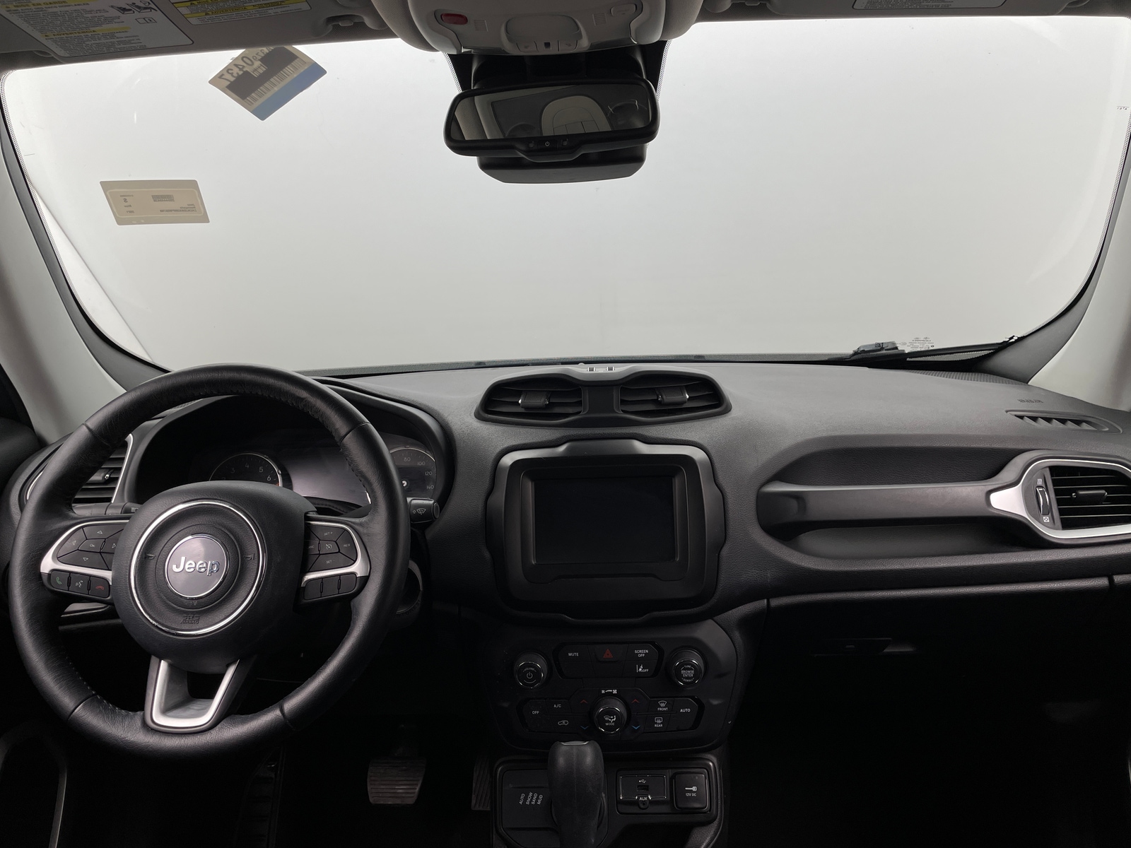 Thumbnail: 2021 Jeep Renegade - 3