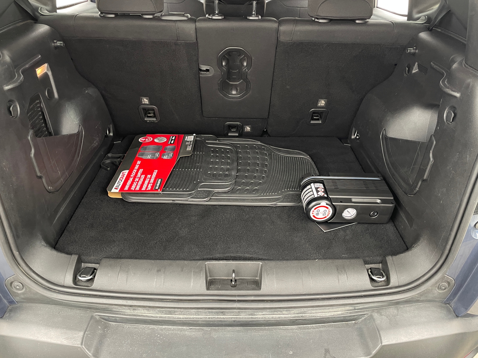 Thumbnail: 2021 Jeep Renegade - 7