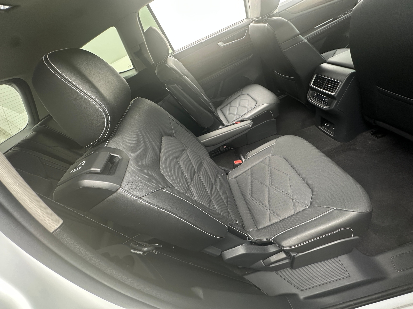 Thumbnail: 2024 Volkswagen Atlas - 5