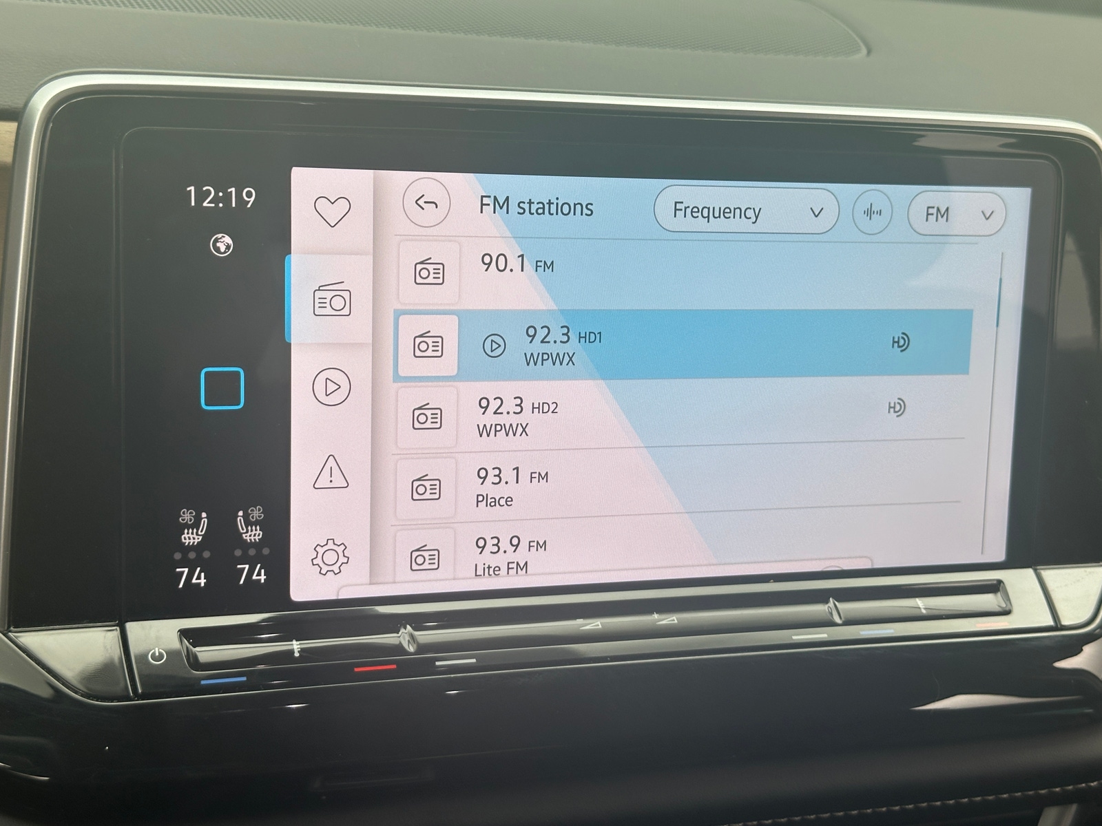 Thumbnail: 2024 Volkswagen Atlas - 3