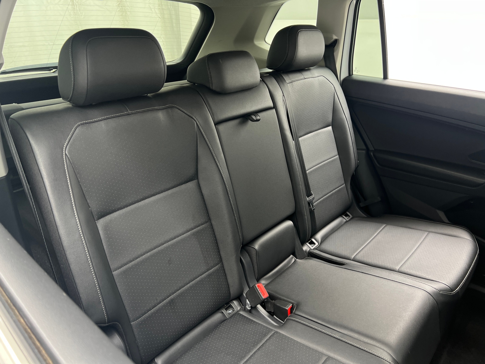 Thumbnail: 2019 Volkswagen Tiguan - 5