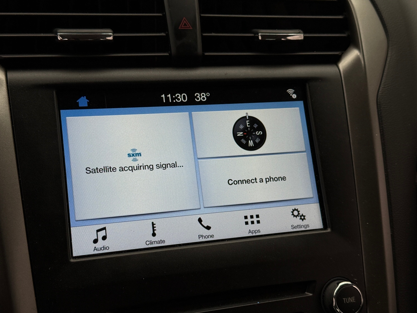 Thumbnail: 2017 Ford Fusion - 3