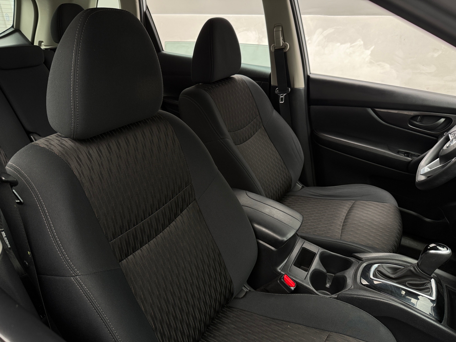 Thumbnail: 2019 Nissan Rogue - 2