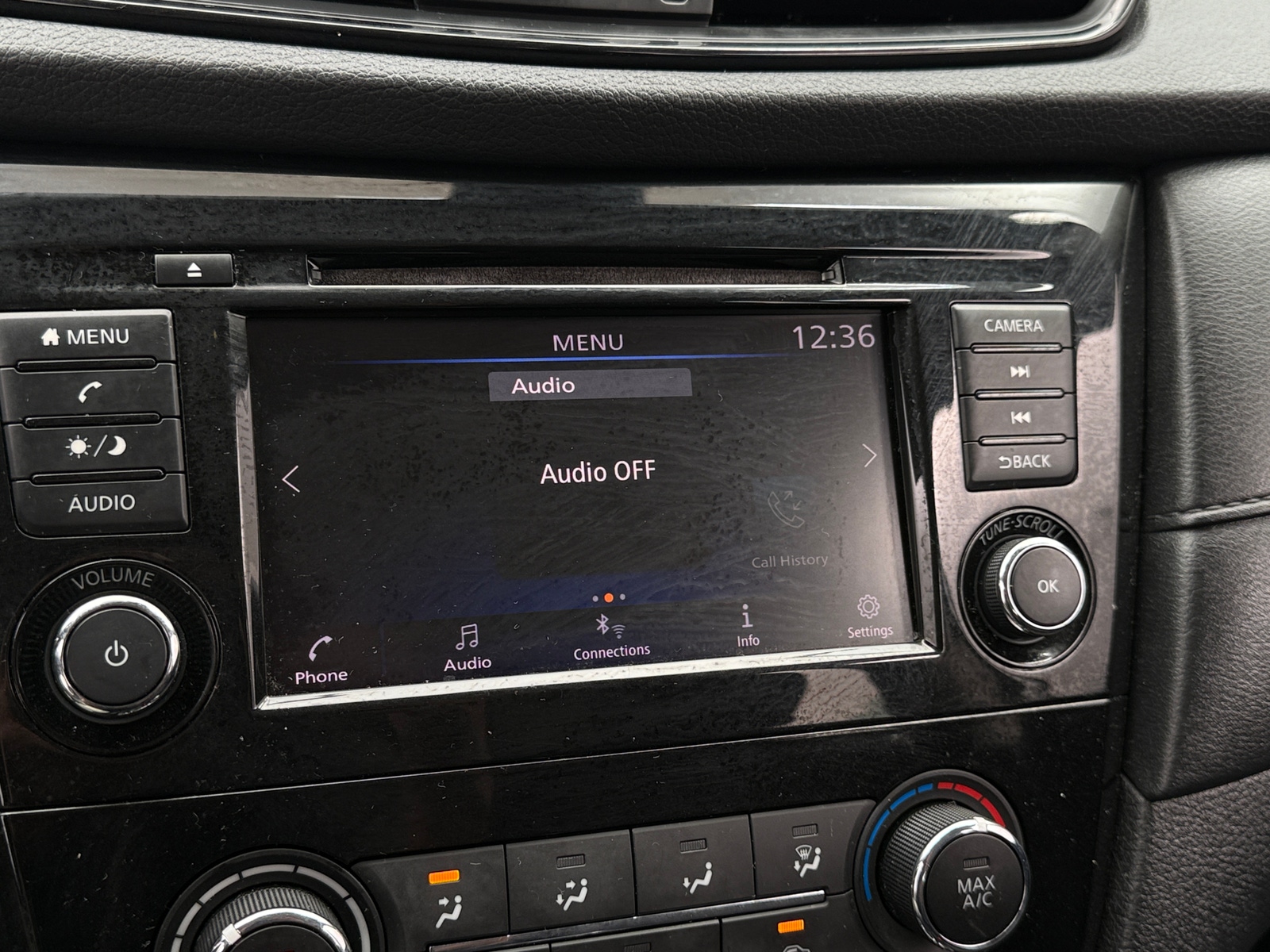 Thumbnail: 2019 Nissan Rogue - 4