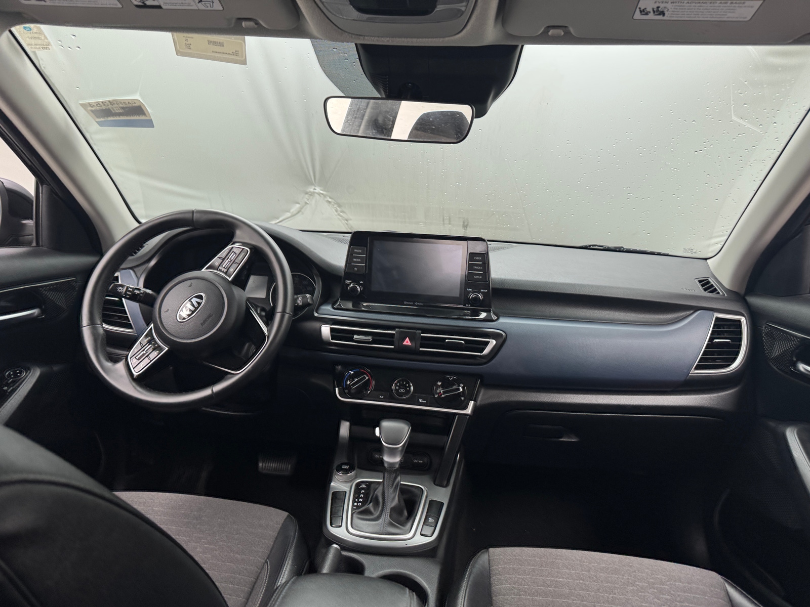 Thumbnail: 2021 Kia Seltos - 3