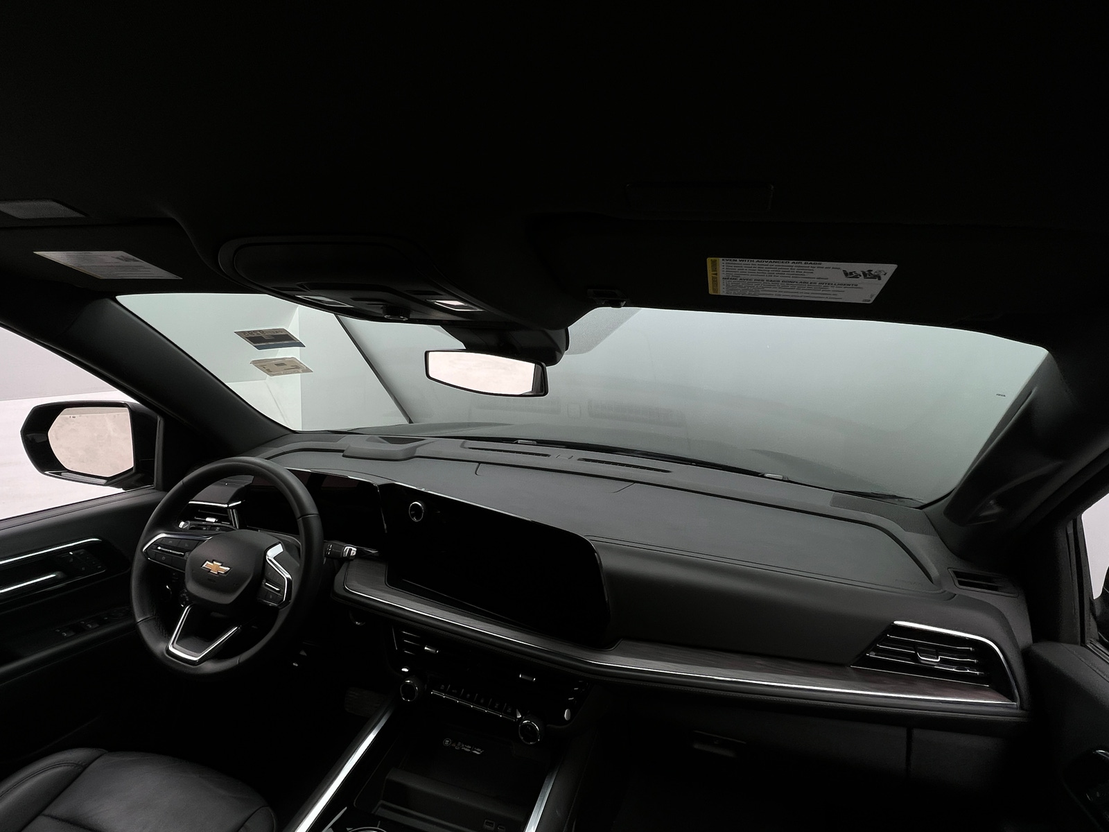 Thumbnail: 2025 Chevrolet Tahoe - 2