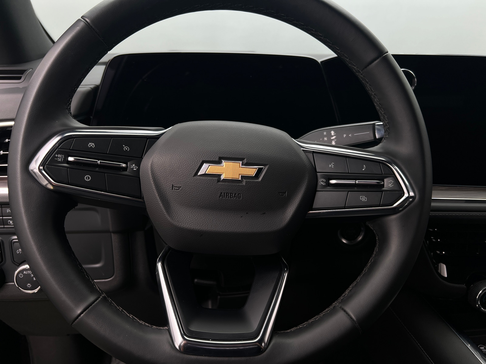 Thumbnail: 2025 Chevrolet Tahoe - 4