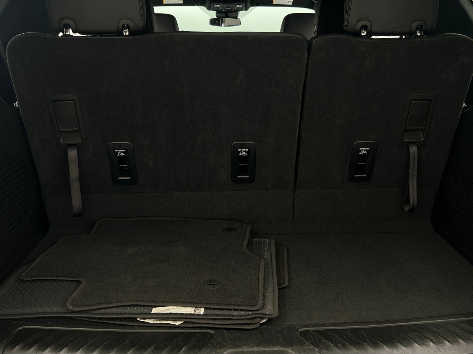 Thumbnail: 2025 Chevrolet Tahoe - 6