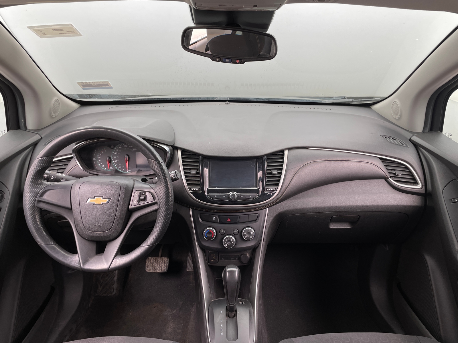 Thumbnail: 2017 Chevrolet Trax - 3