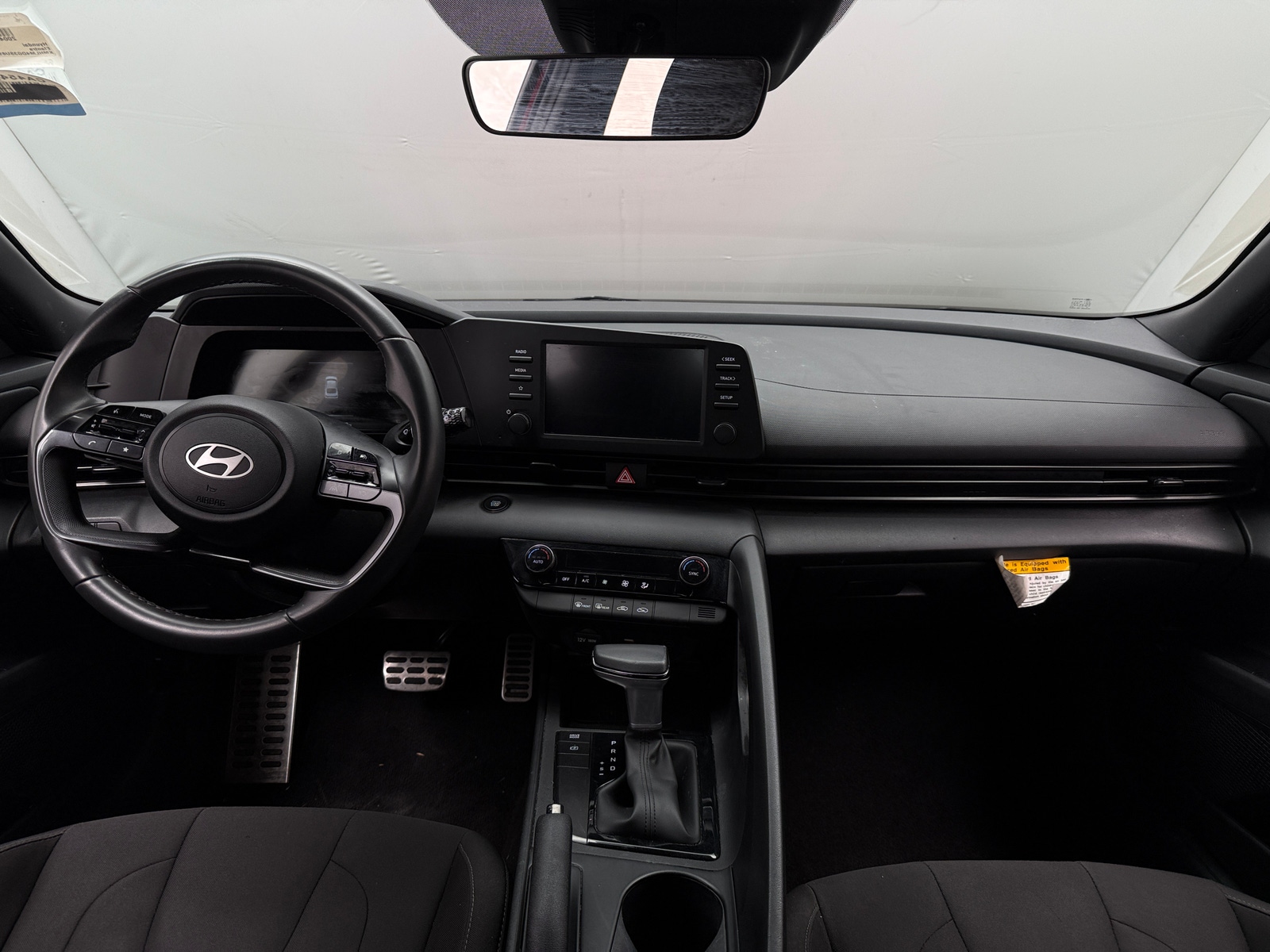 Thumbnail: 2025 Hyundai Elantra - 3