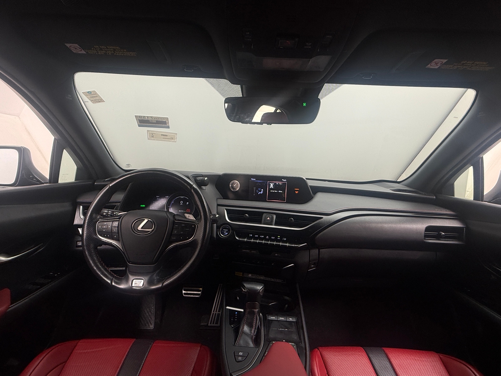 Thumbnail: 2020 Lexus UX - 2