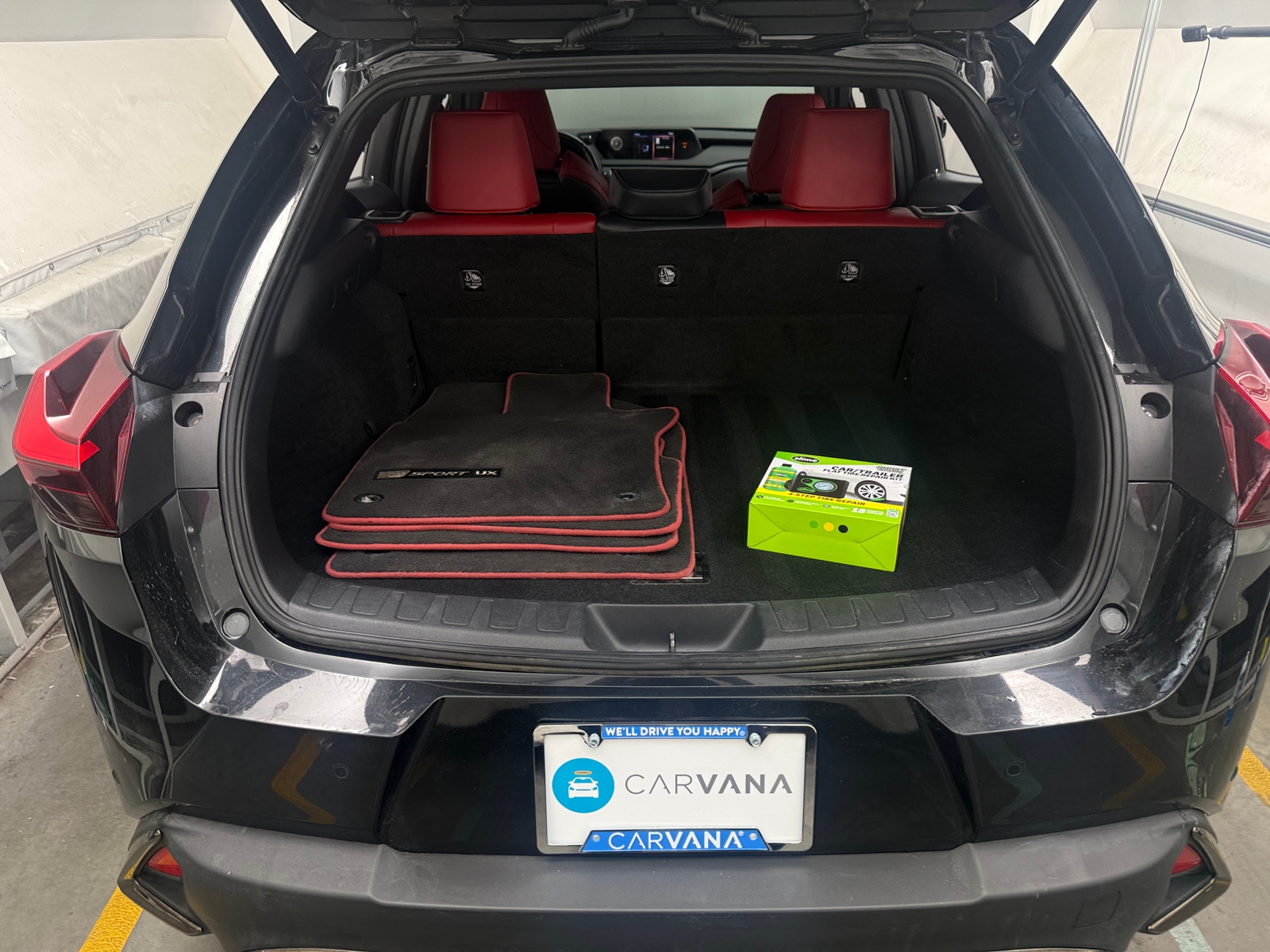 Thumbnail: 2020 Lexus UX - 6