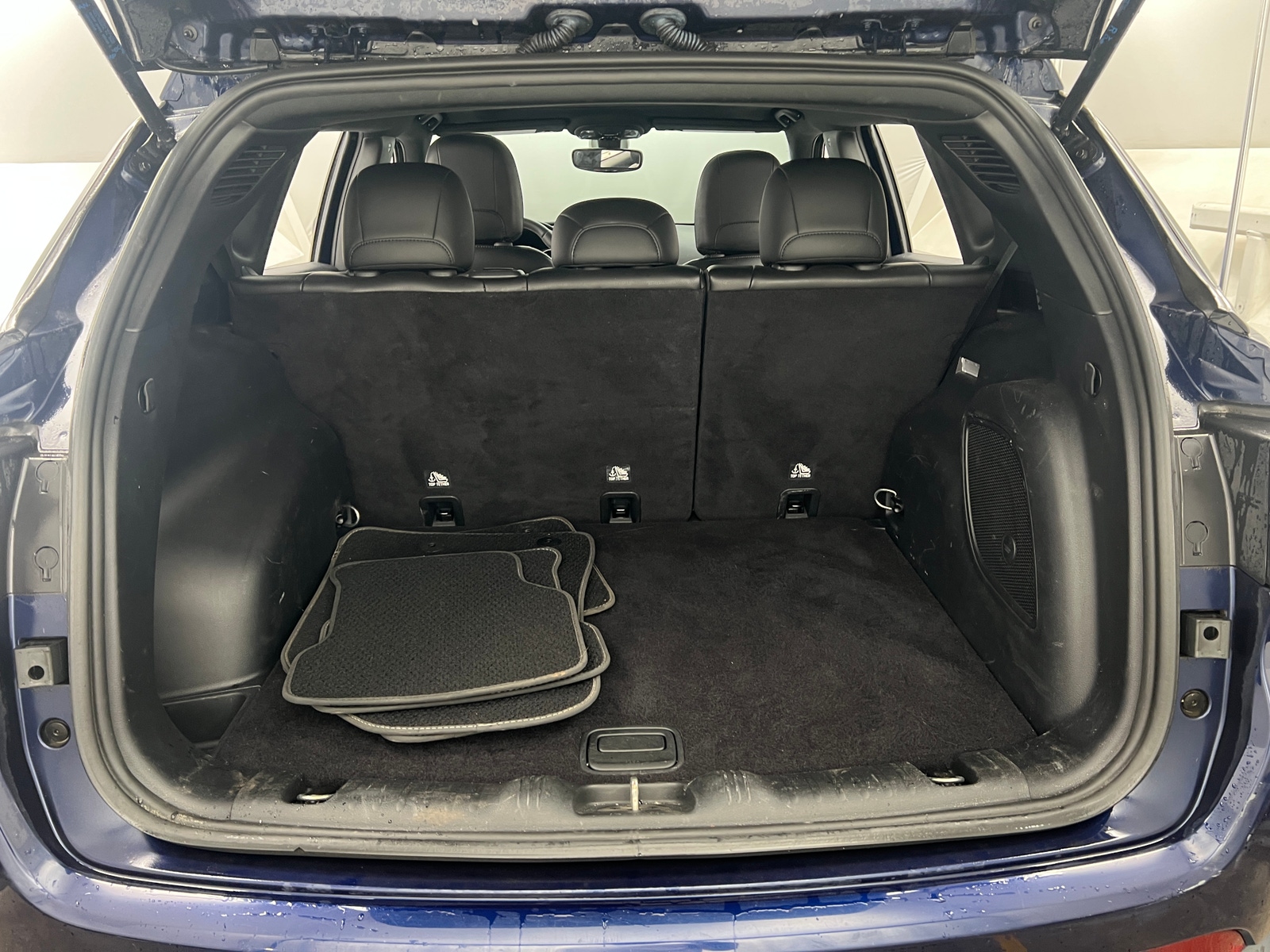 Thumbnail: 2021 Jeep Compass - 6