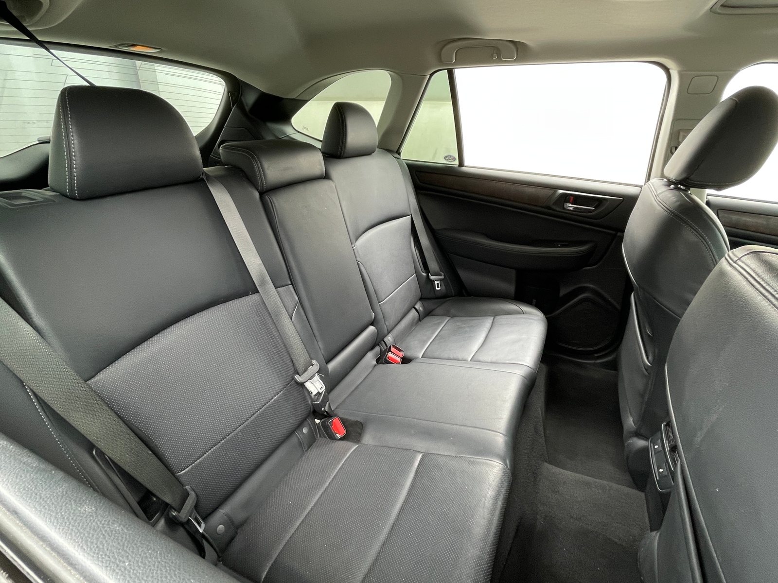 Thumbnail: 2016 Subaru Outback - 5