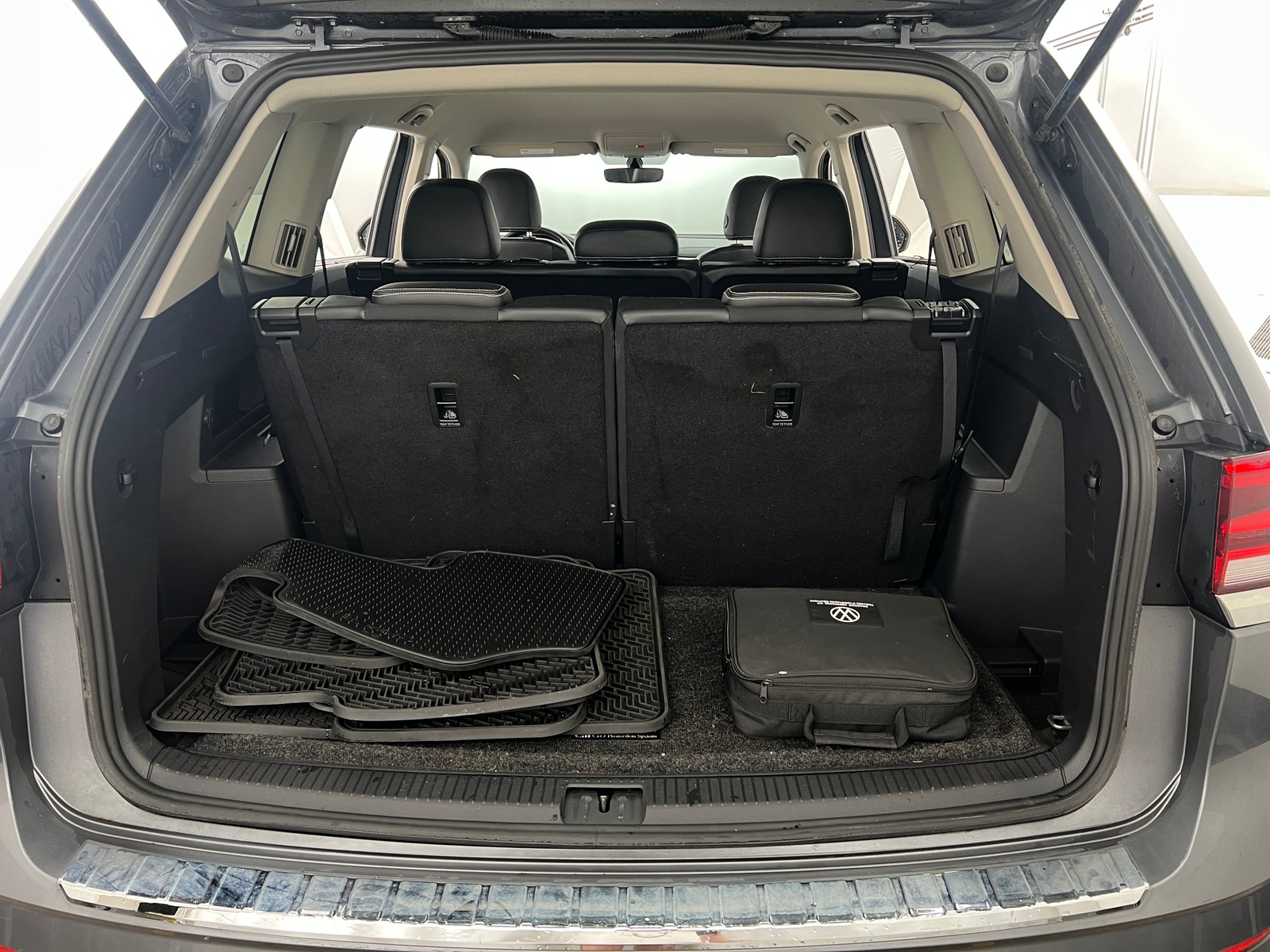 Thumbnail: 2022 Volkswagen Atlas - 6