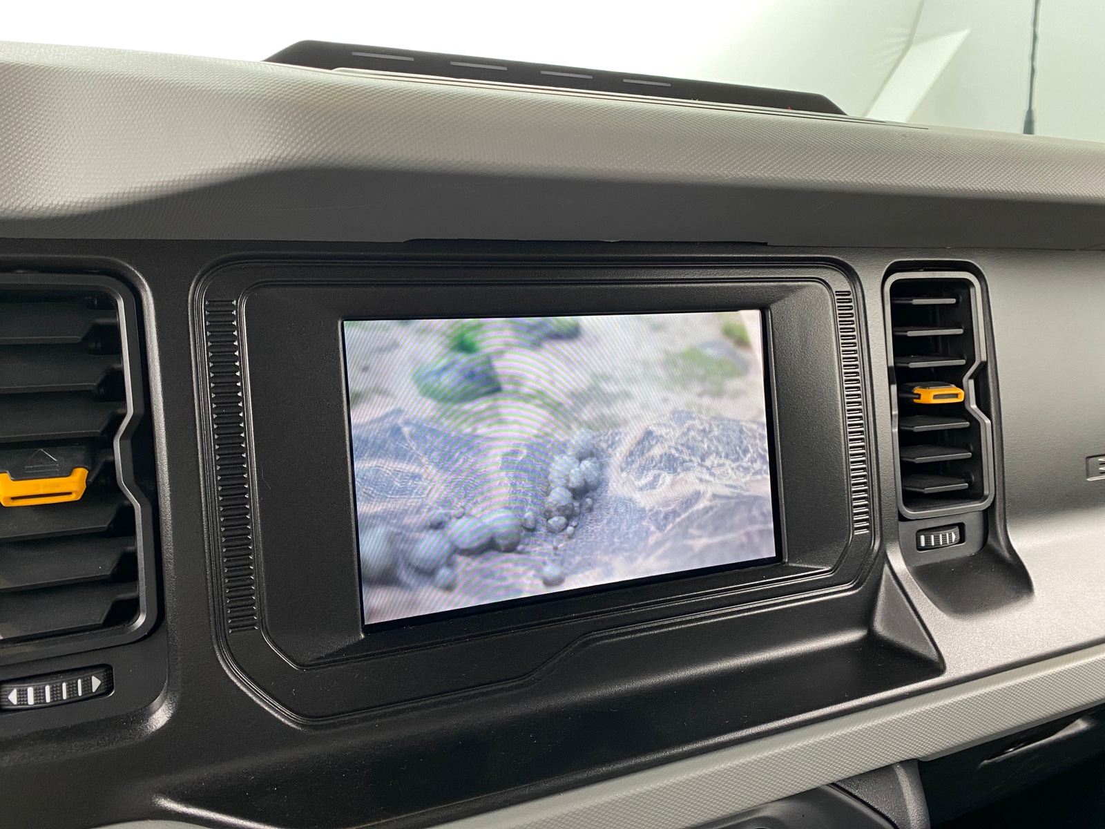 Thumbnail: 2022 Ford Bronco - 3