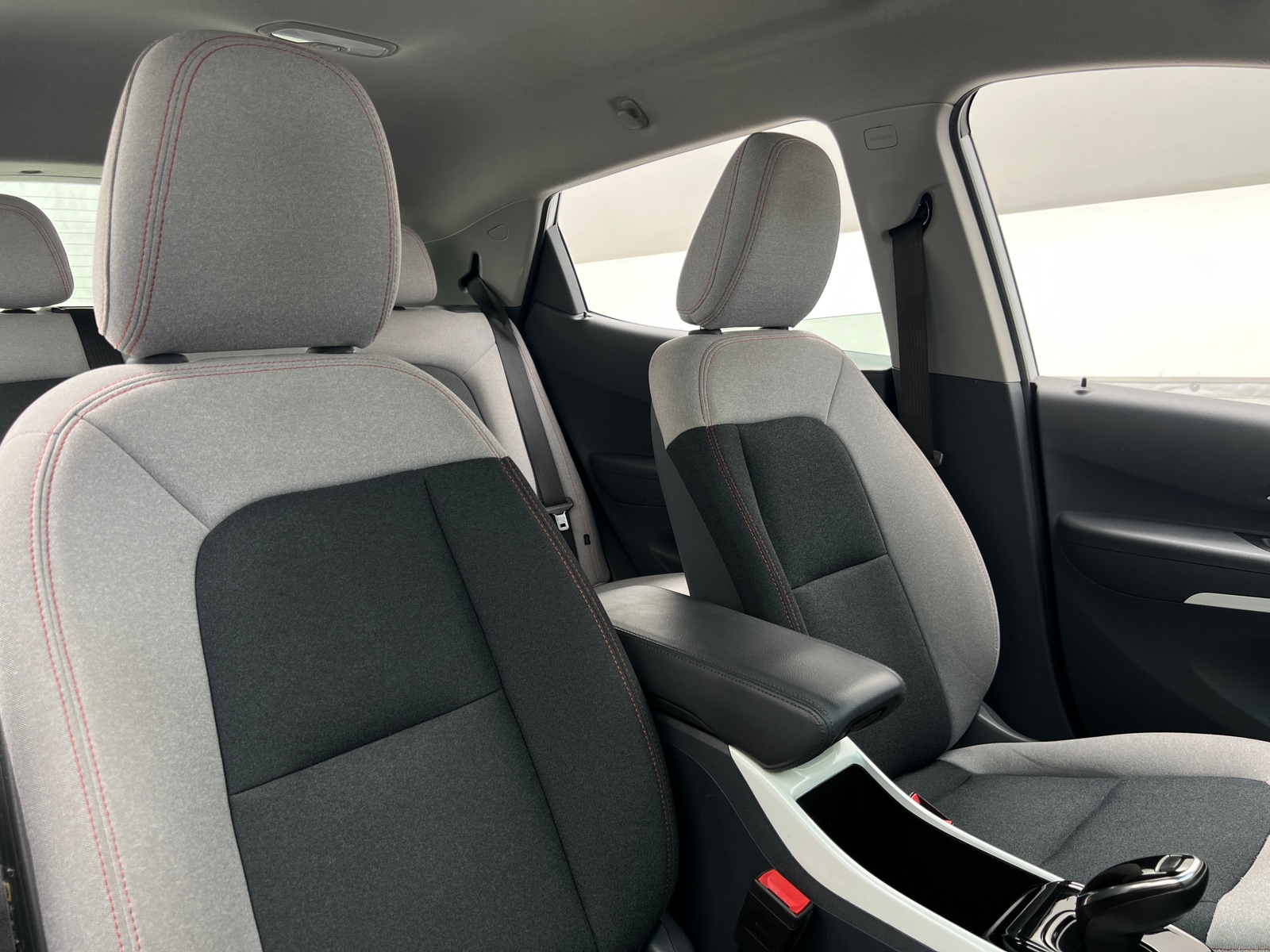 Thumbnail: 2020 Chevrolet Bolt EV - 2