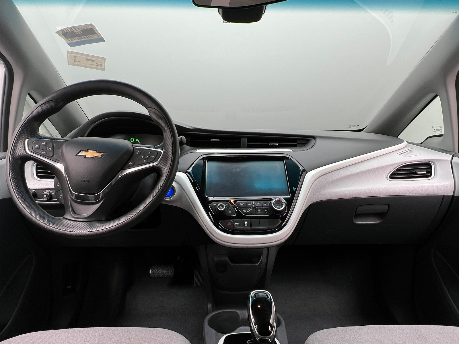 Thumbnail: 2020 Chevrolet Bolt EV - 3