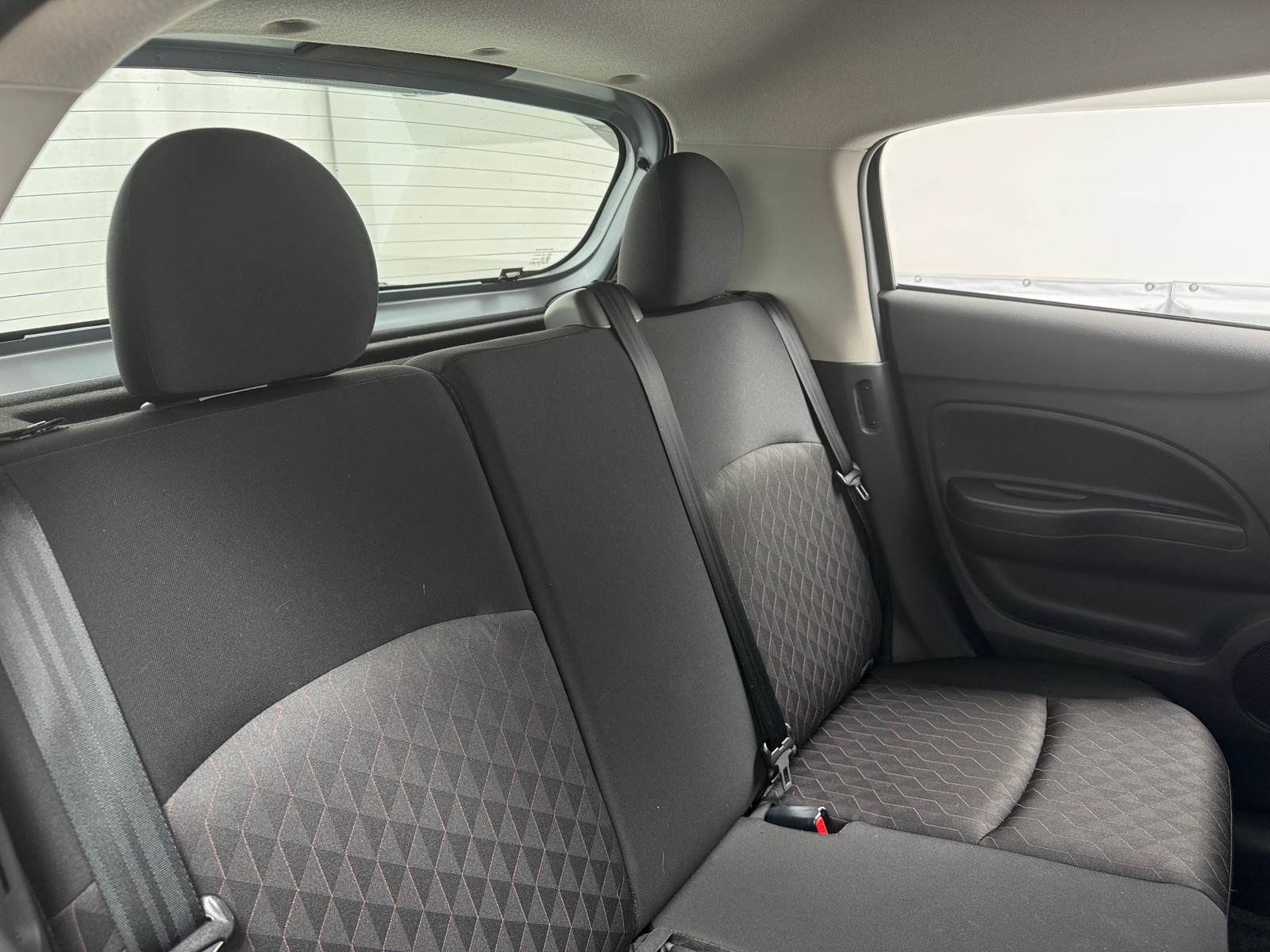 Thumbnail: 2023 Mitsubishi Mirage - 6