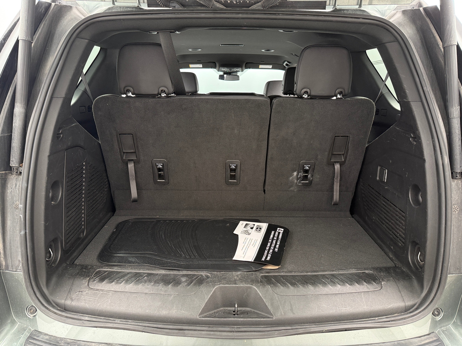 Thumbnail: 2024 Chevrolet Tahoe - 6