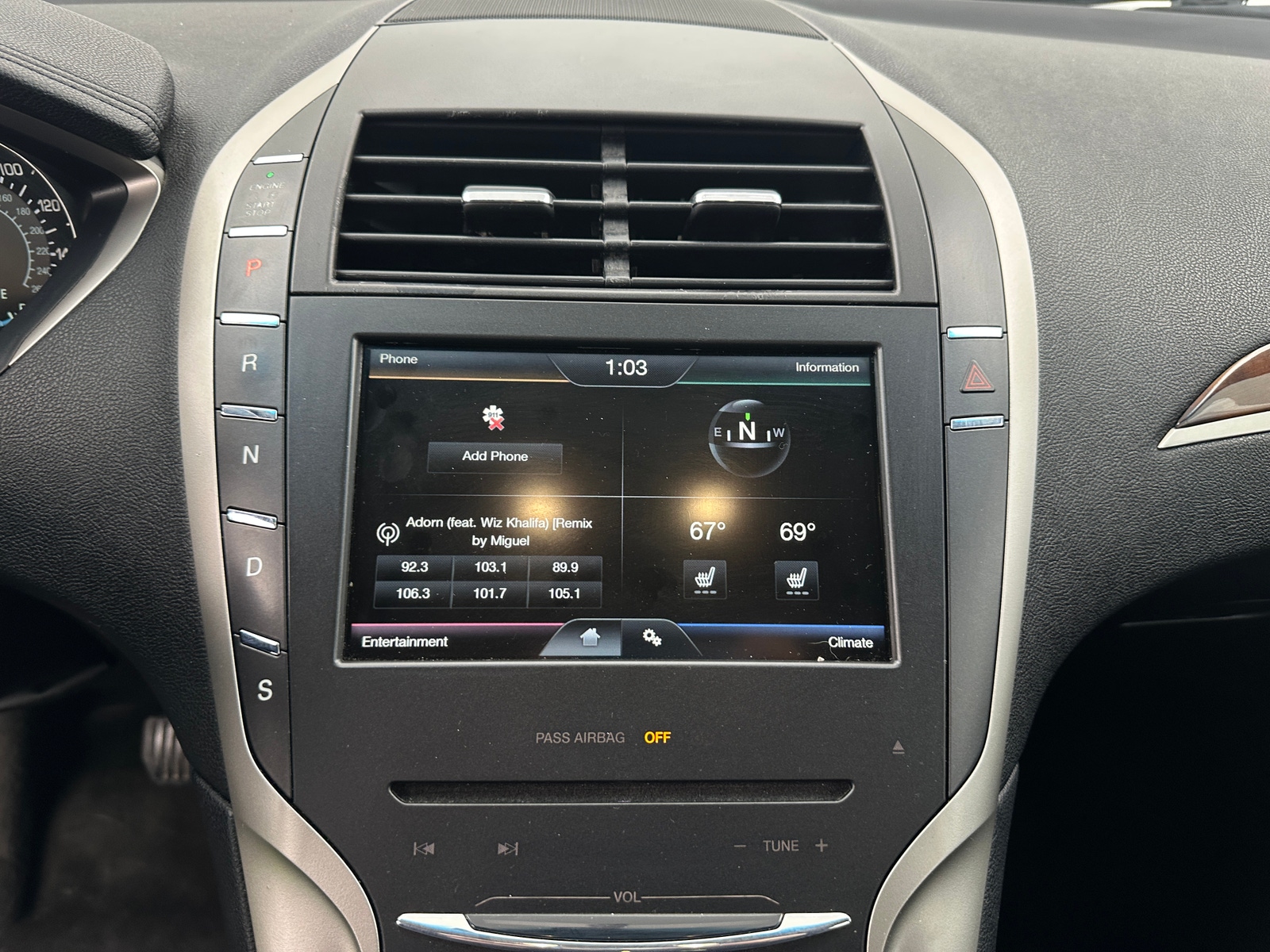 Thumbnail: 2016 Lincoln MKZ - 3