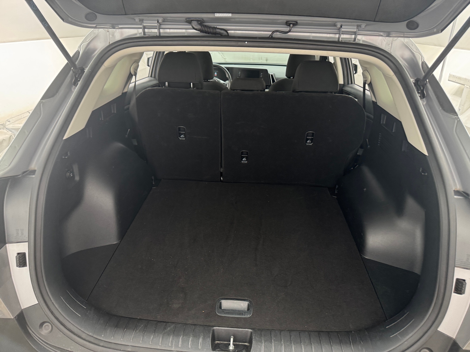 Thumbnail: 2025 Kia Sportage - 7