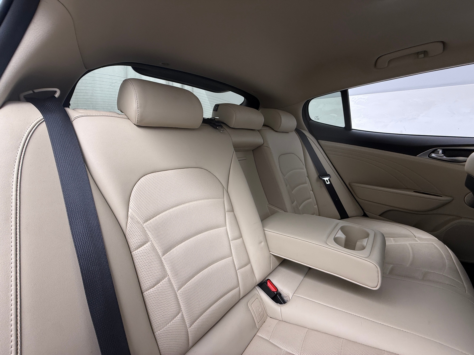 Thumbnail: 2023 Kia Stinger - 5