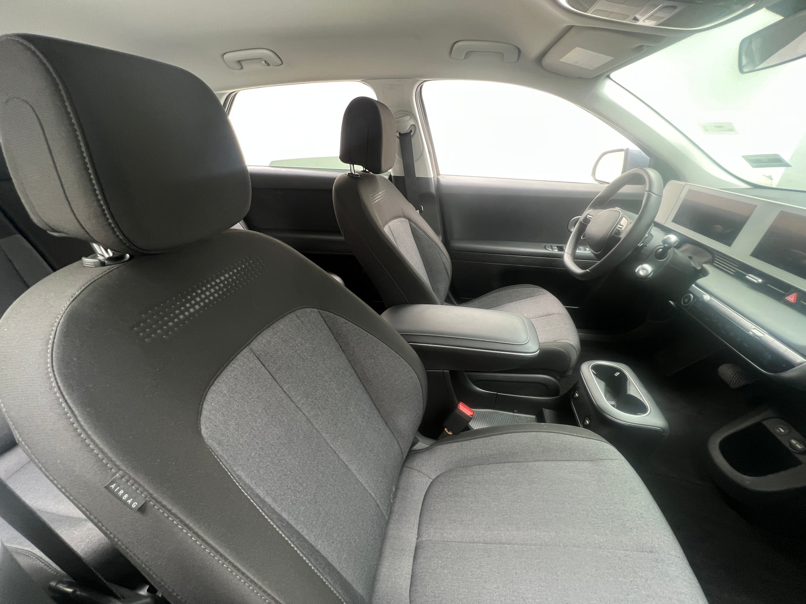 Thumbnail: 2024 Hyundai Ioniq 5 - 2