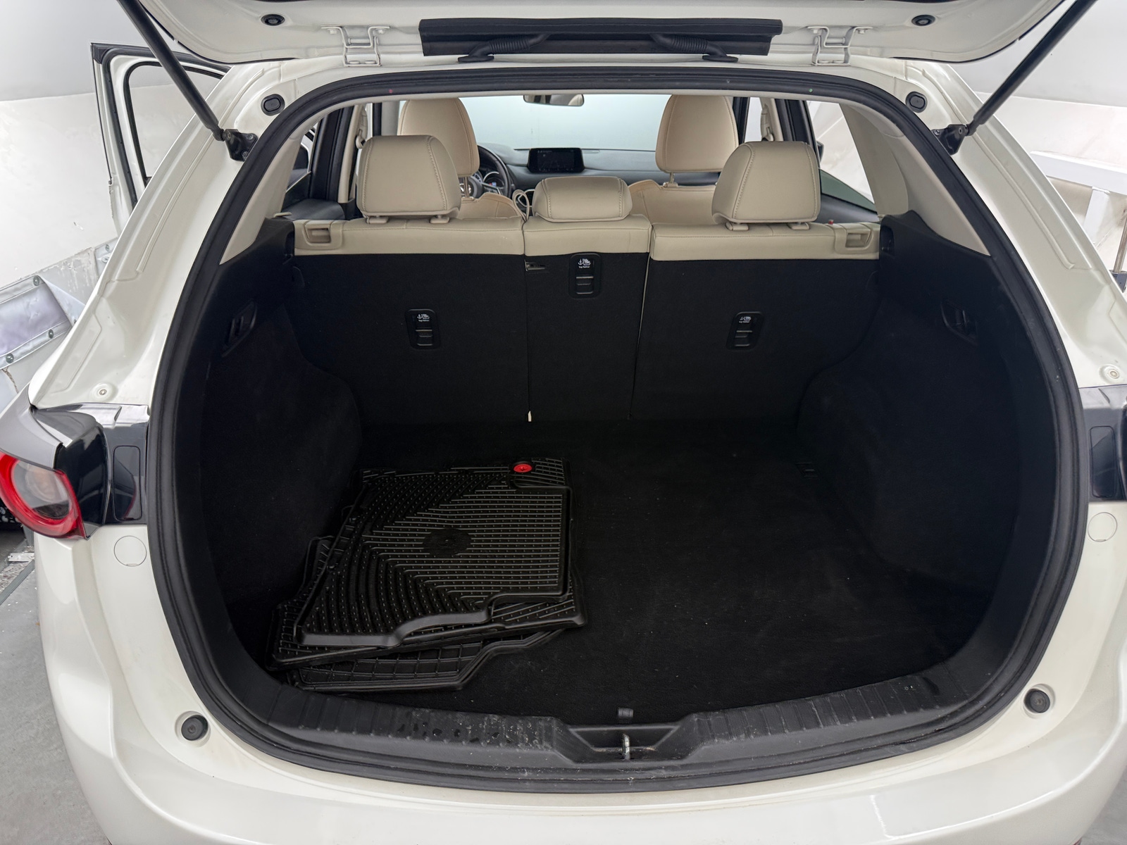 Thumbnail: 2020 Mazda CX-5 - 6