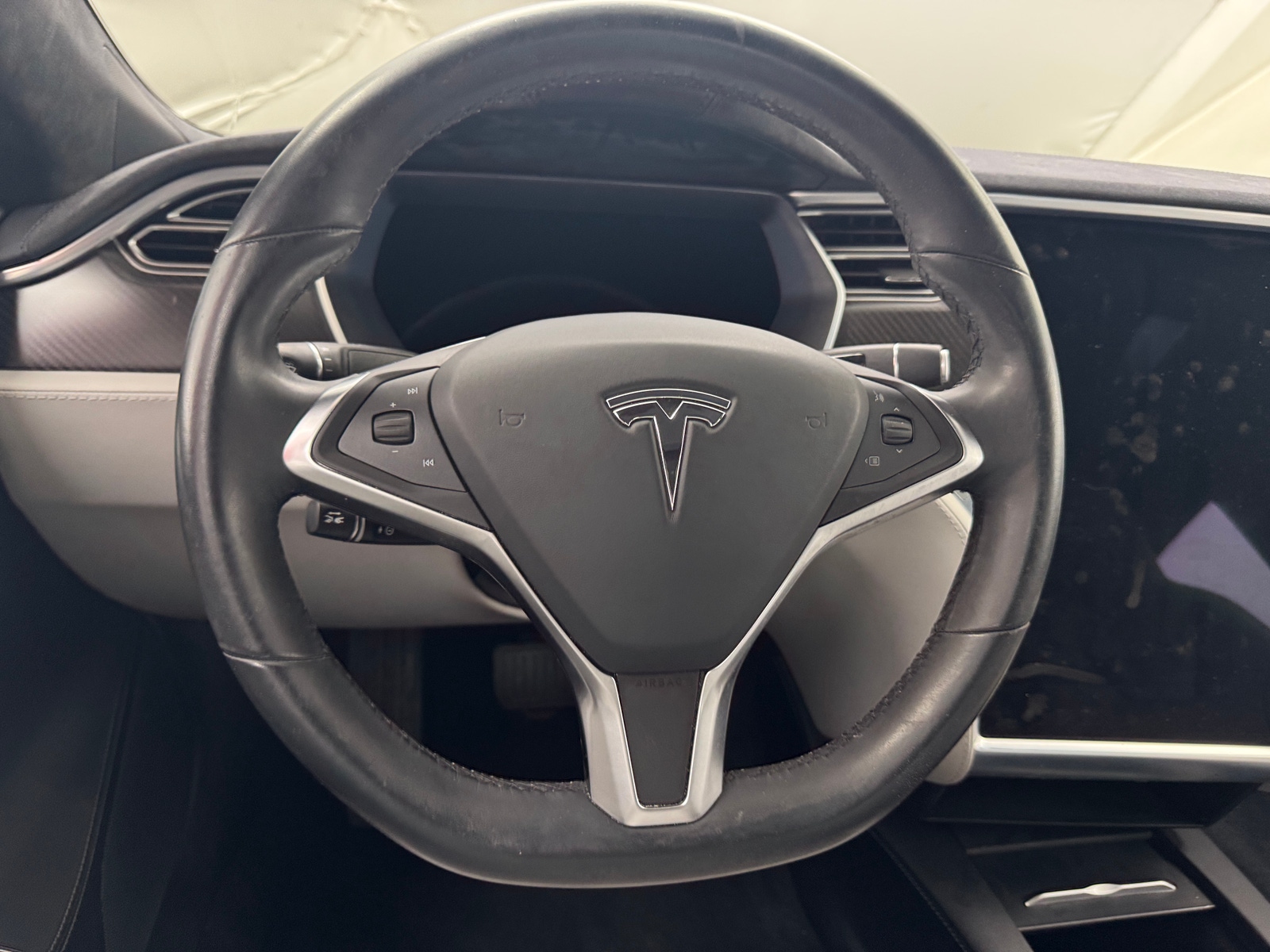 Thumbnail: 2016 Tesla Model S - 4