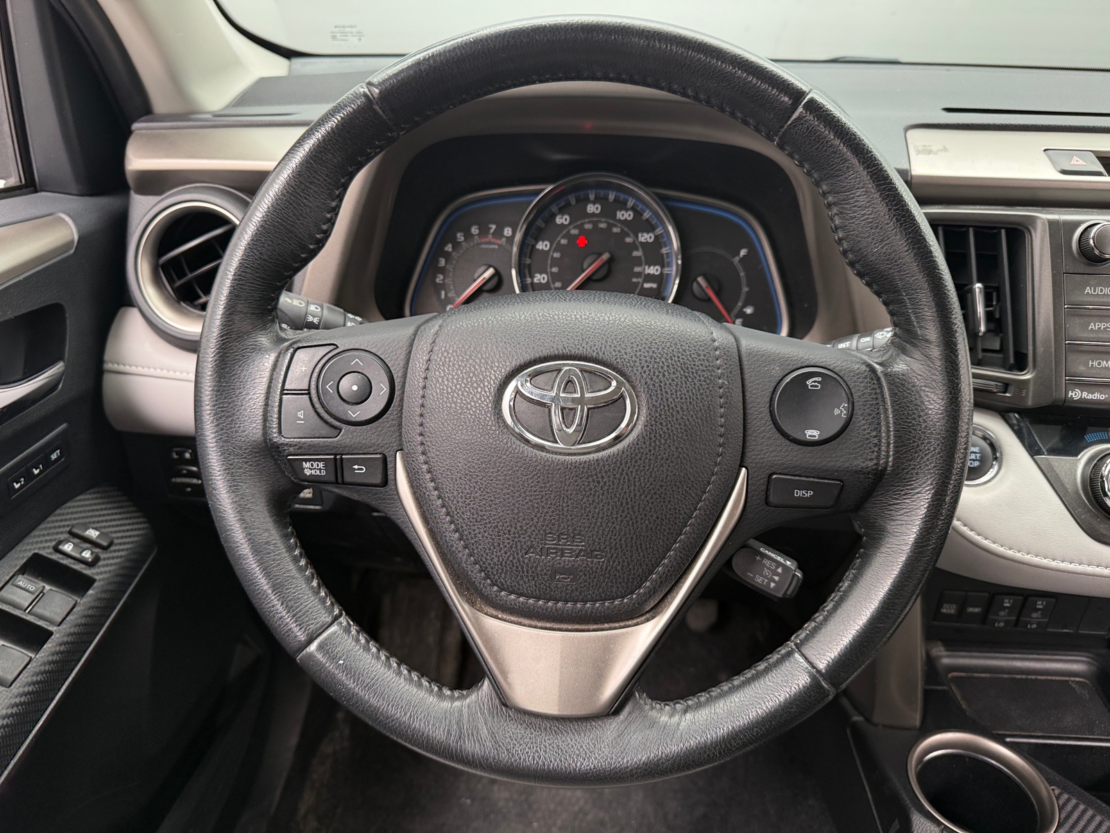 Thumbnail: 2014 Toyota RAV4 - 4