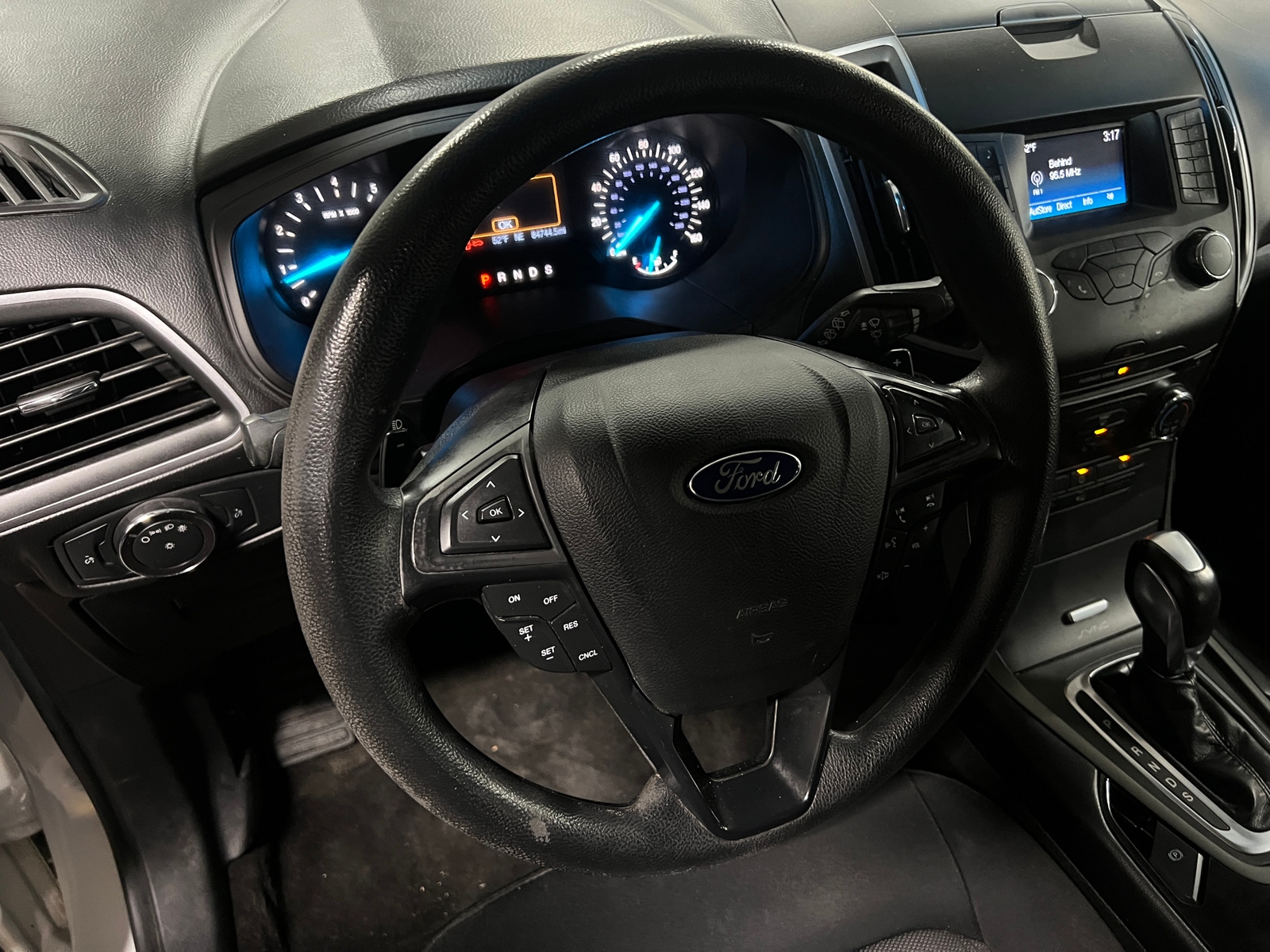 Thumbnail: 2017 Ford Edge - 5