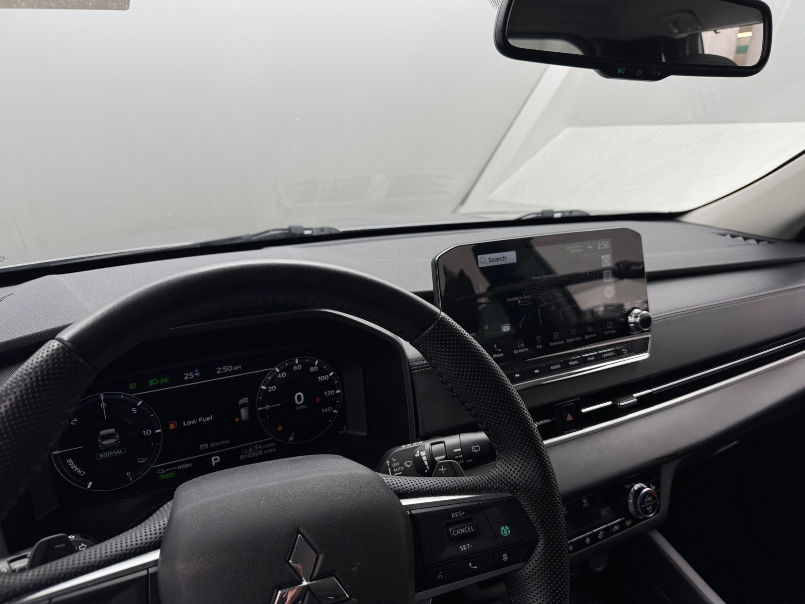 Thumbnail: 2023 Mitsubishi Outlander - 2