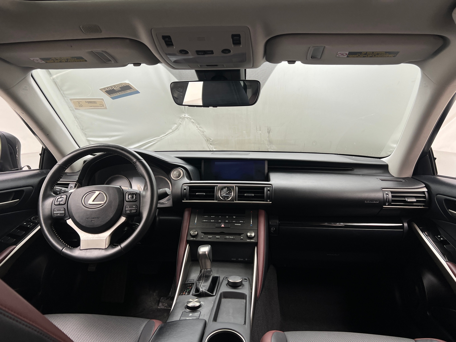 Thumbnail: 2019 Lexus IS - 2