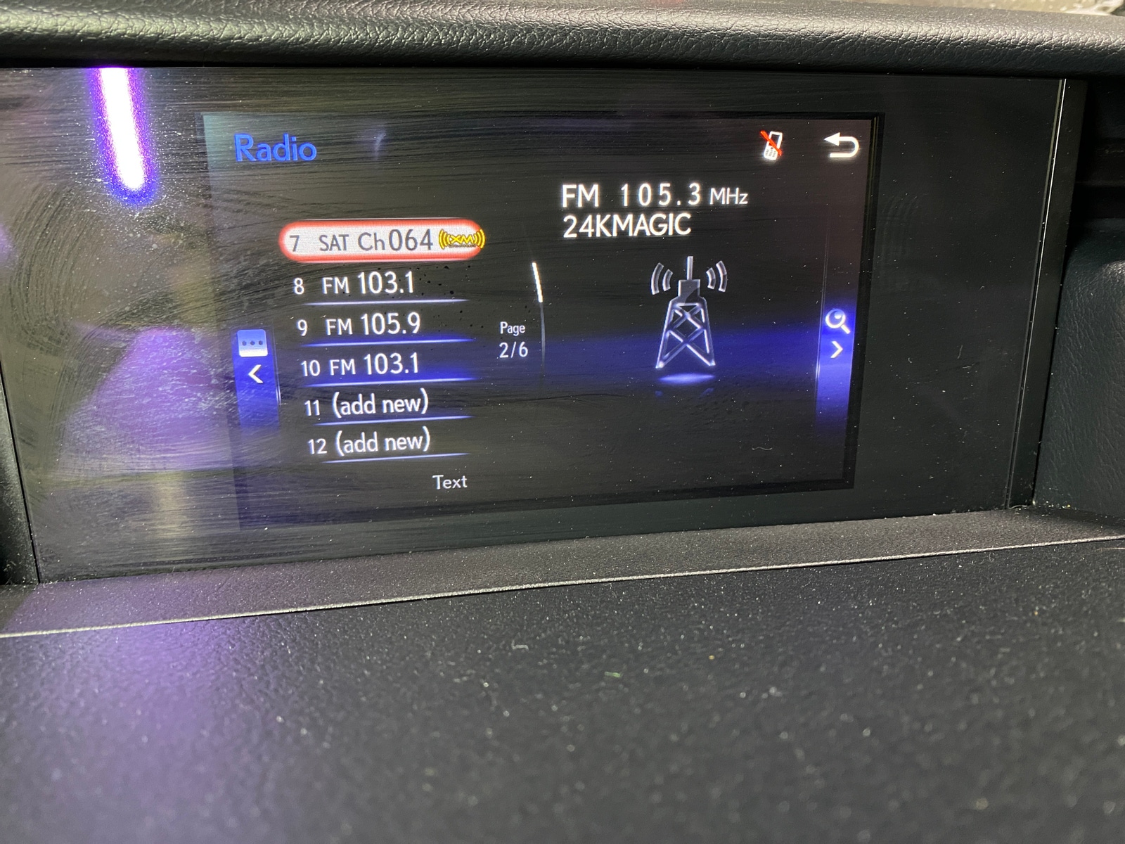 Thumbnail: 2019 Lexus IS - 3