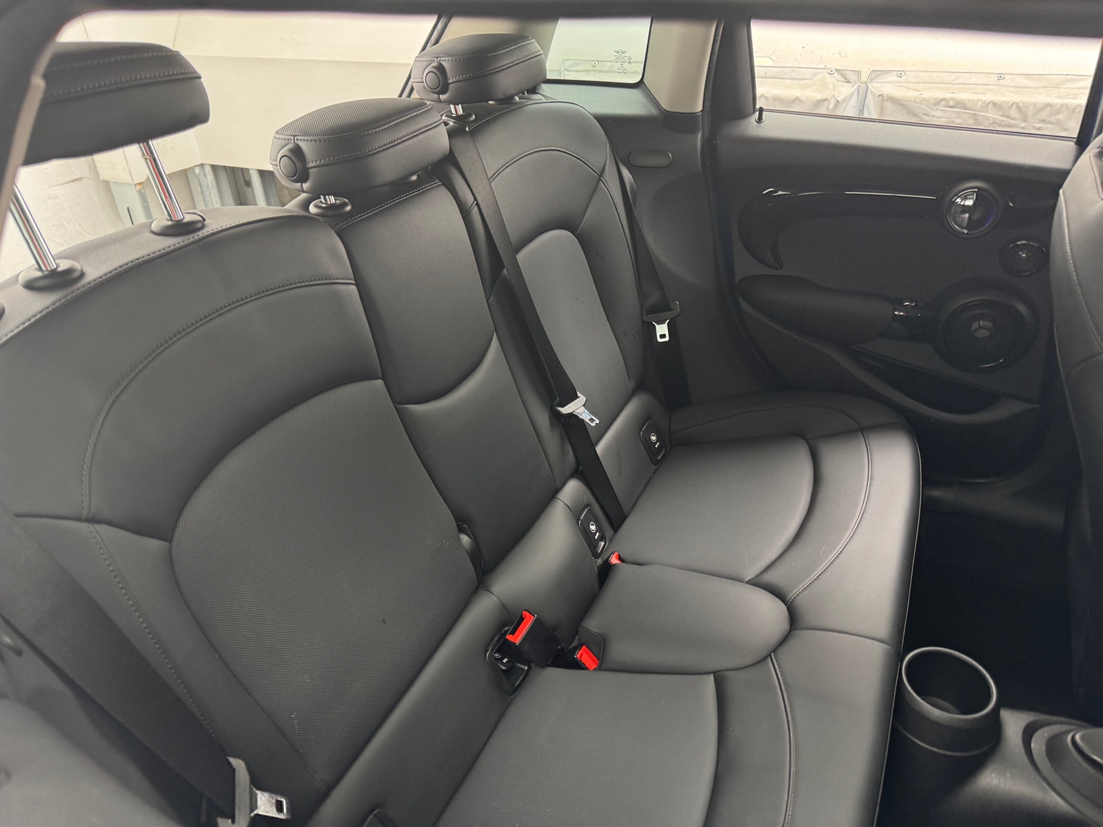 Thumbnail: 2019 MINI Cooper Hardtop - 5